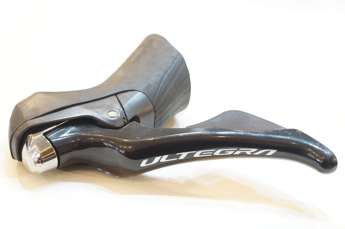 SHIMANO 「シマノ」 ULTEGRA ST-R8000 デュアルコントロールレバー / 浦和ベース