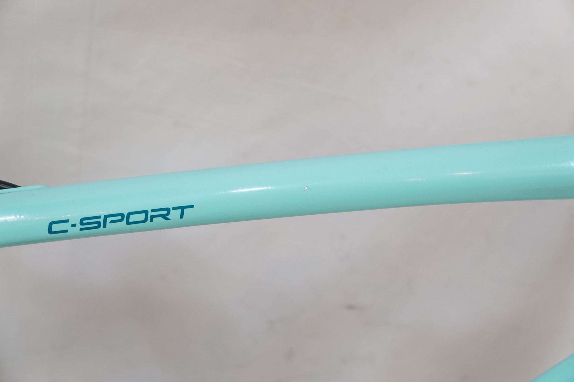 BIANCHI 「ビアンキ」 C SPORT 1 2022年モデル クロスバイク / バイチャリ浦和ベース