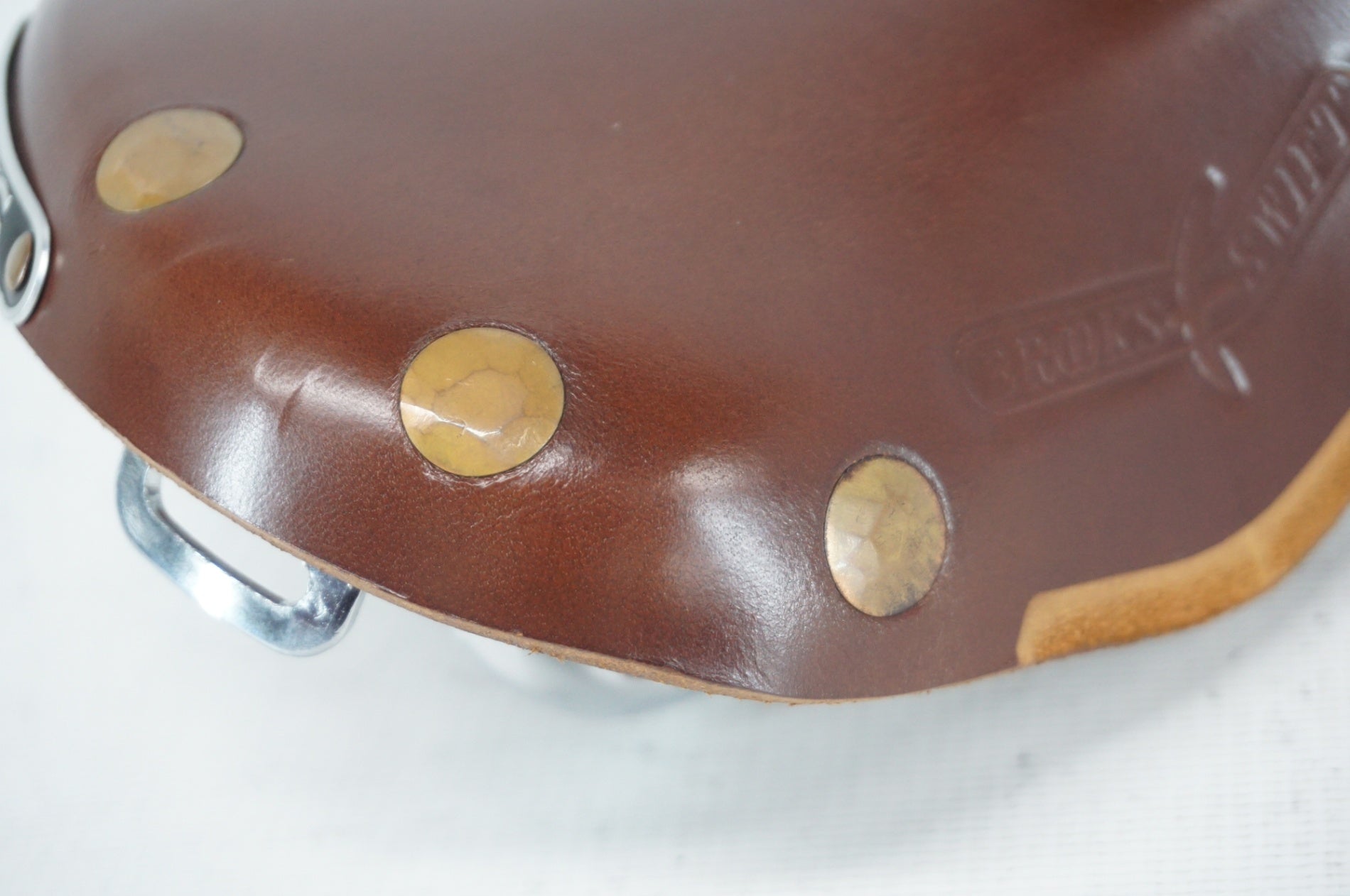 BROOKS 「ブルックス」 SWIFT サドル / 阪急塚口店