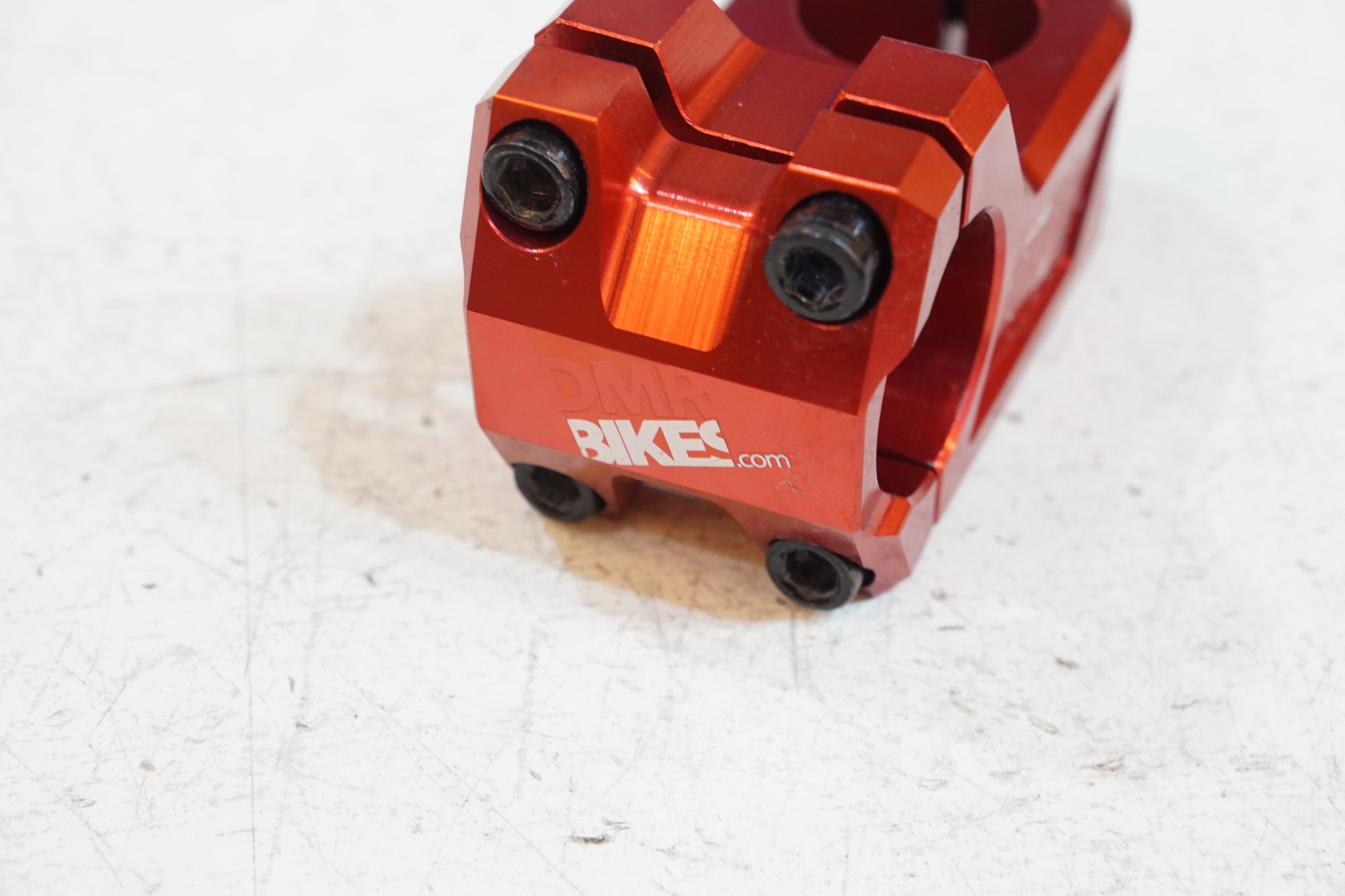 DMR 「ディーエムアール」 BIKES φ31.8 50mm ステム / バイチャリ浦和ベース