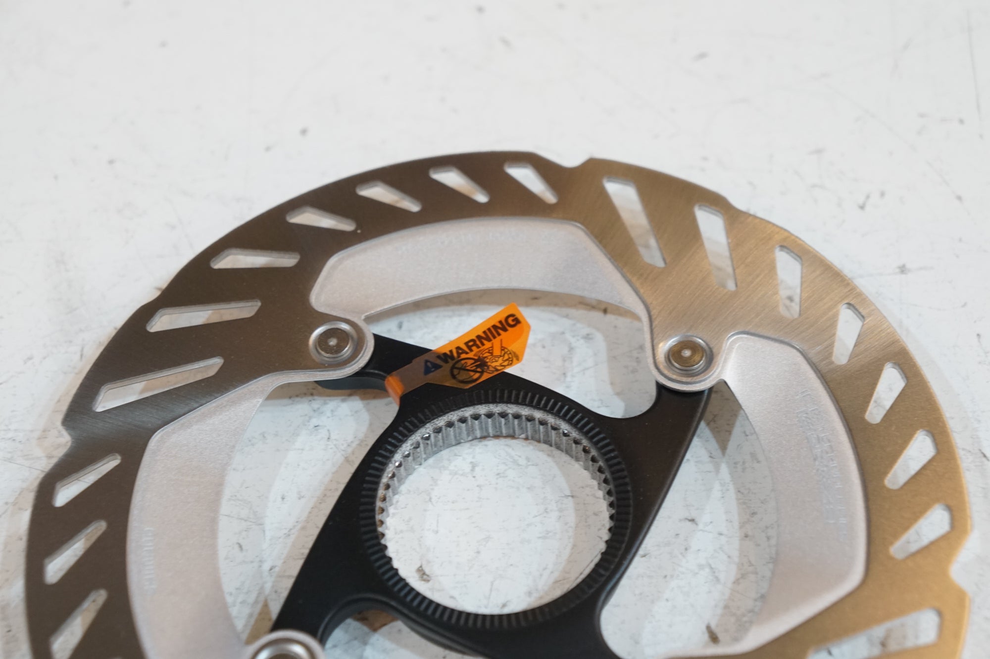 SHIMANO 「シマノ」 RT-CL800-140 ディスクローター / バイチャリ浦和ベース