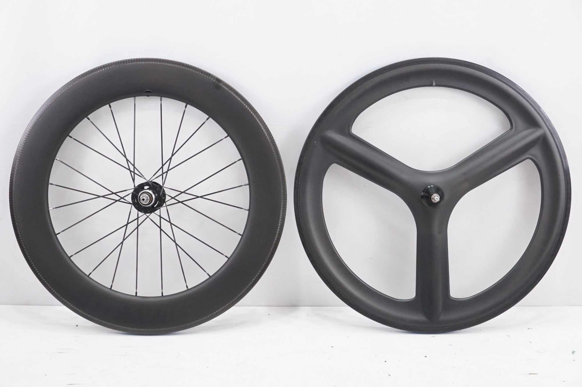 ピストバイク カーボンホイール 88mm クリンチャー タイヤ・チューブ無し クリンチャー - ピストバイク用 - 完組 - ホイール