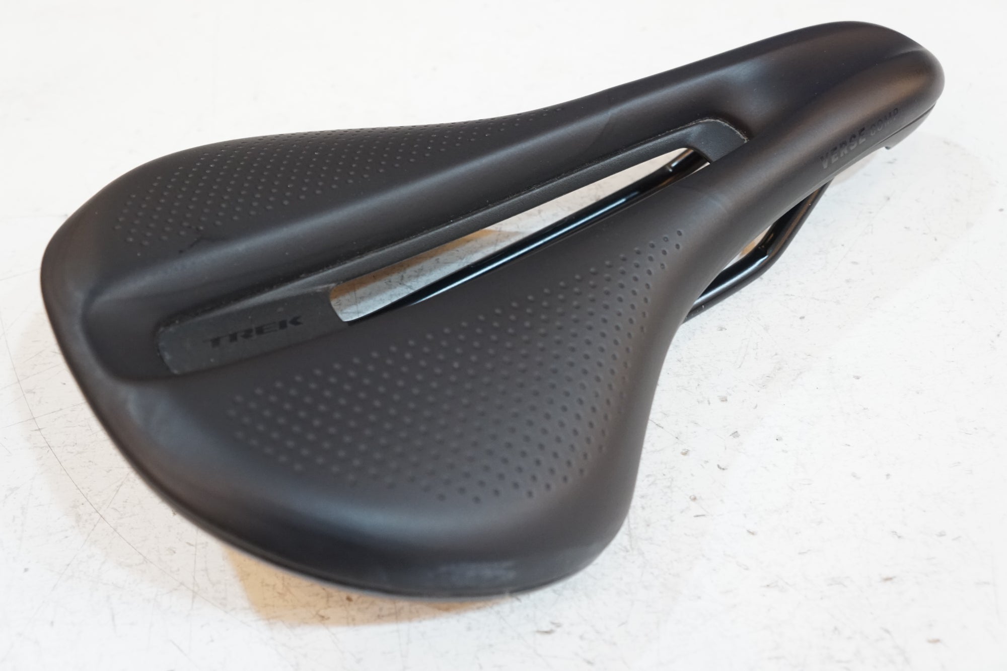 BONTRAGER 「ボントレガー」 VERSE COMP サドル / バイチャリ浦和ベース