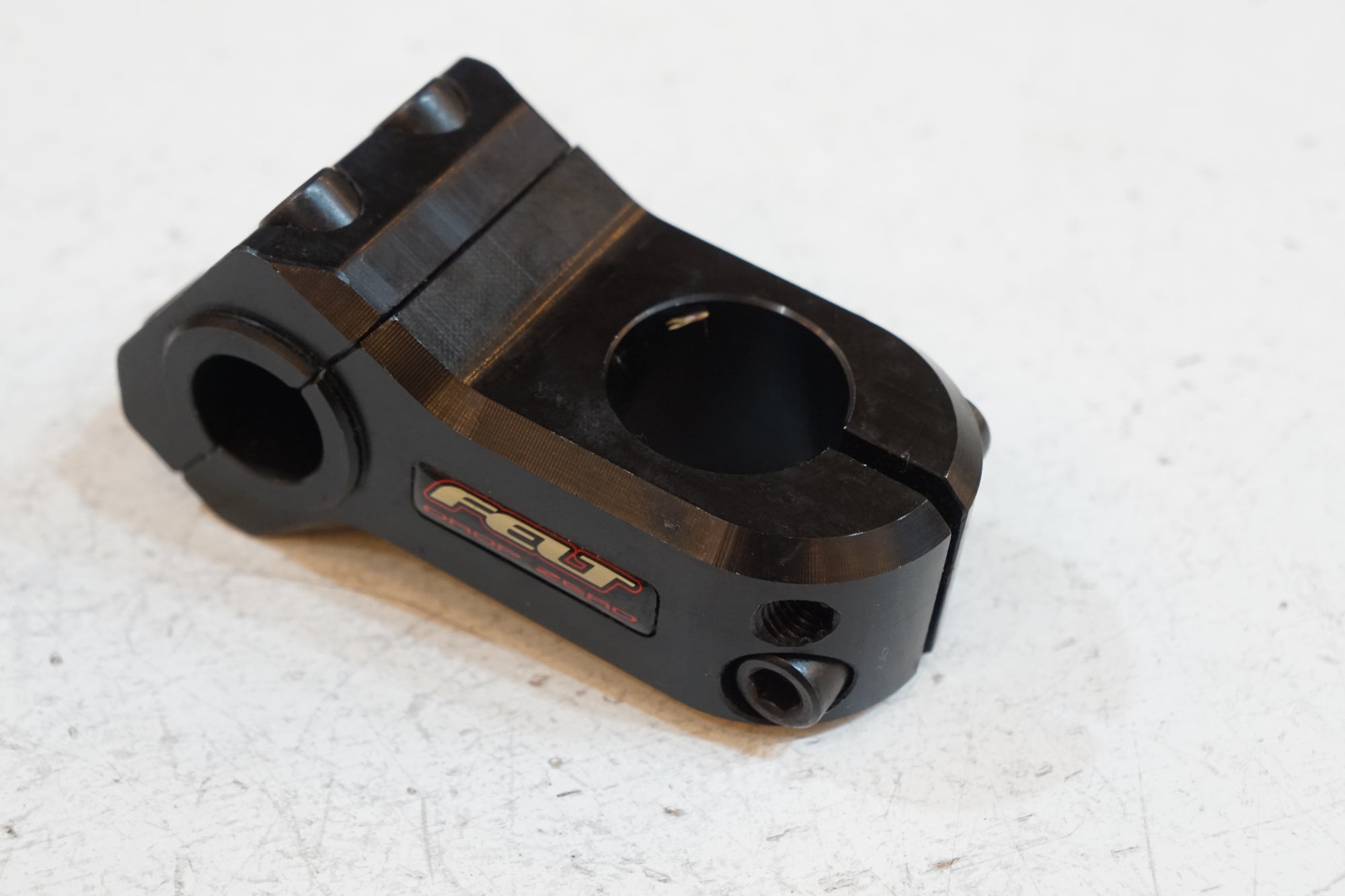 FELT 「フェルト」 DROP ZERO φ25.4 50mm ステム / バイチャリ浦和ベース