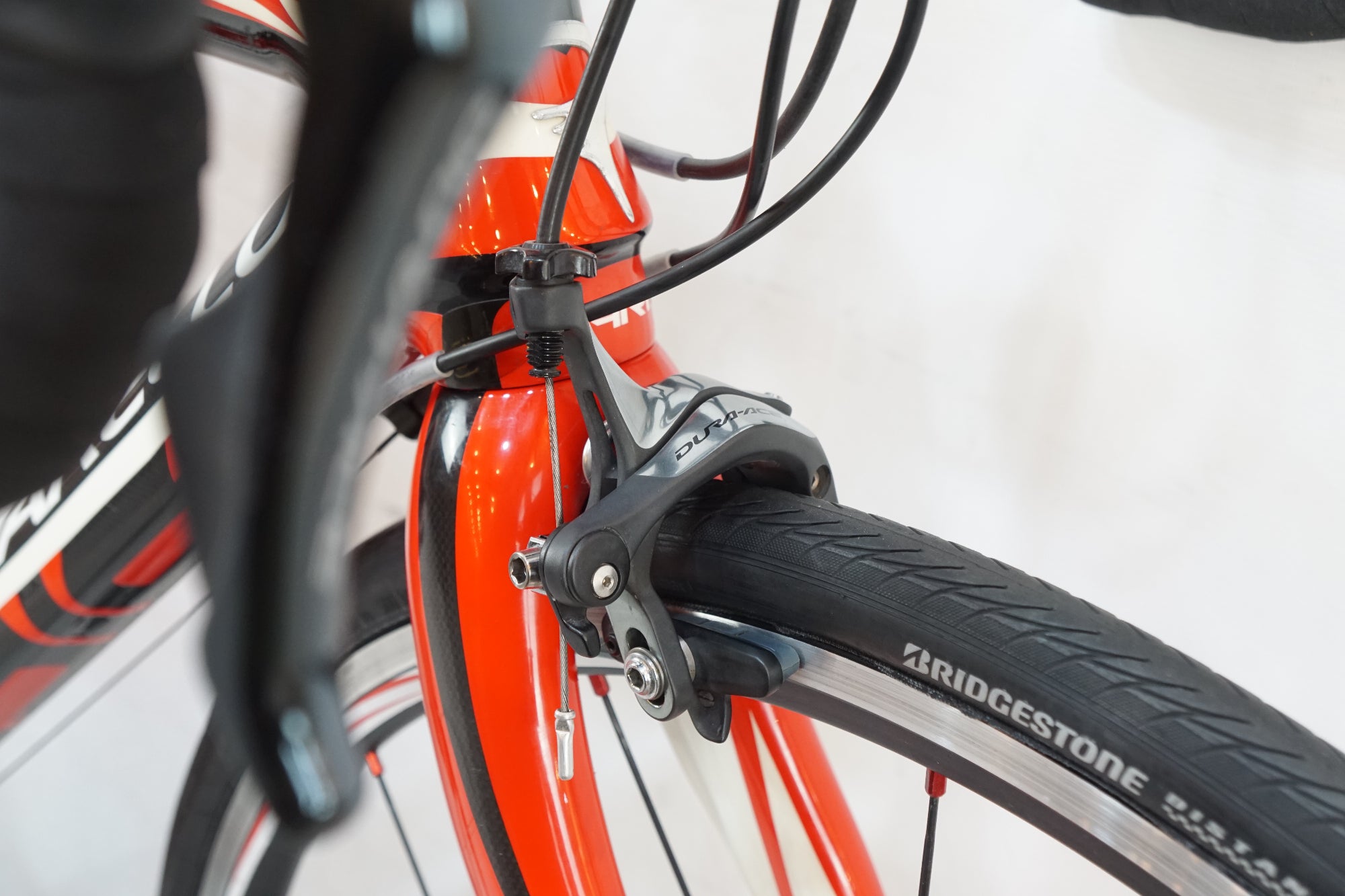PINARELLO 「ピナレロ」 PARIS 2011年モデル ロードバイク / バイチャリ浦和ベース