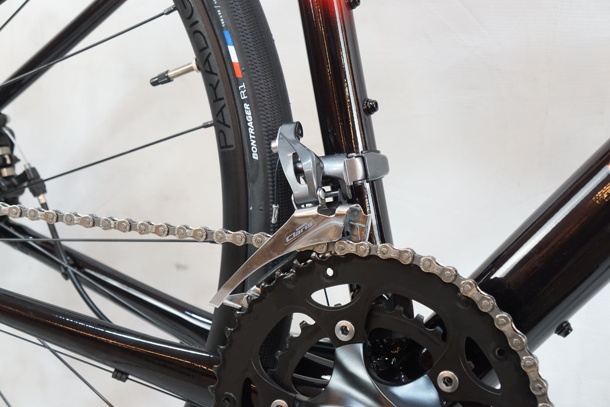 TREK 「トレック」 DOMANE AL 2 GEN 4 2025年モデル ロードバイク / バイチャリ浦和ベース