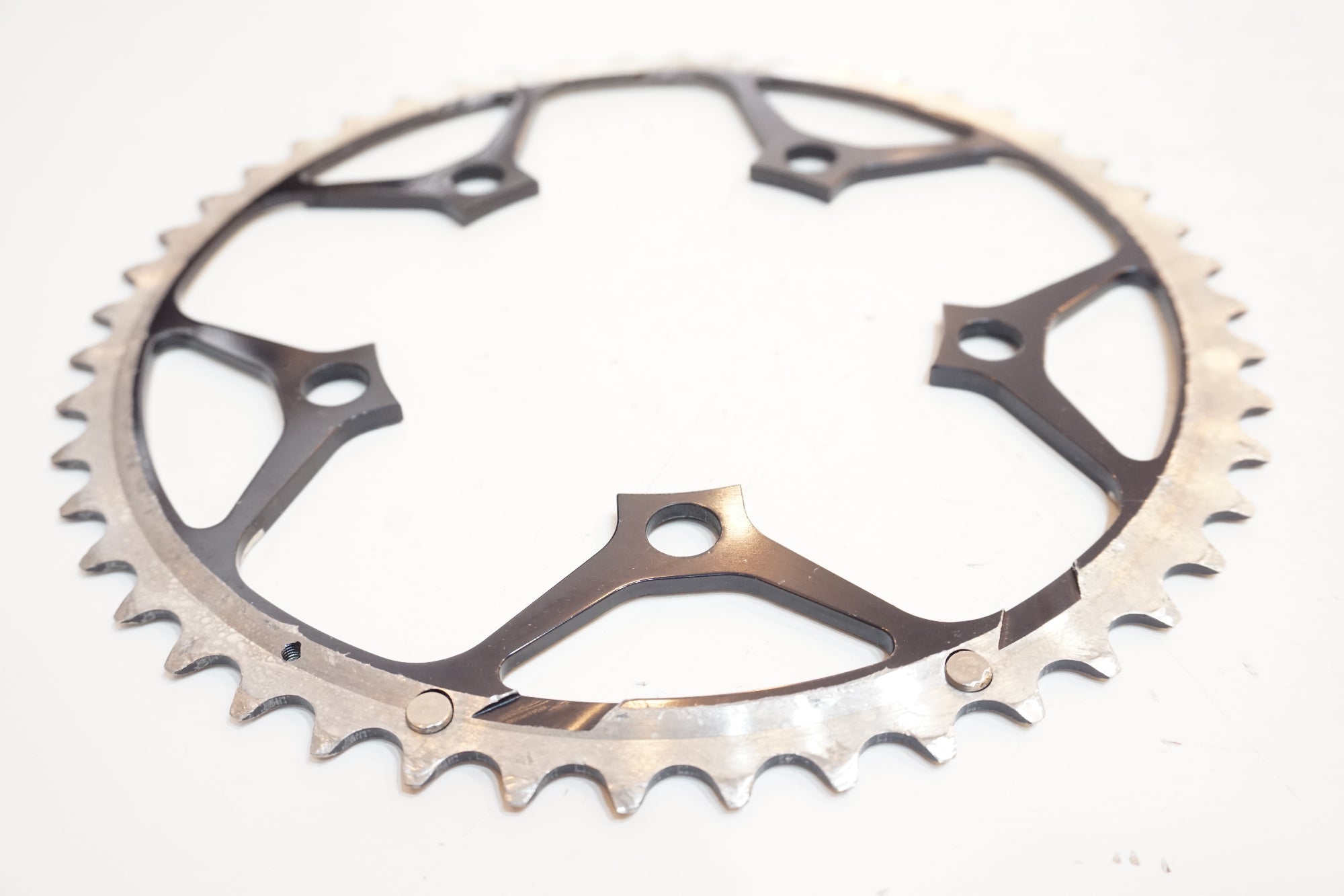 SPECIALITES 「スペシャリテ」 TA 48T チェーンリング / バイチャリ浦和ベース