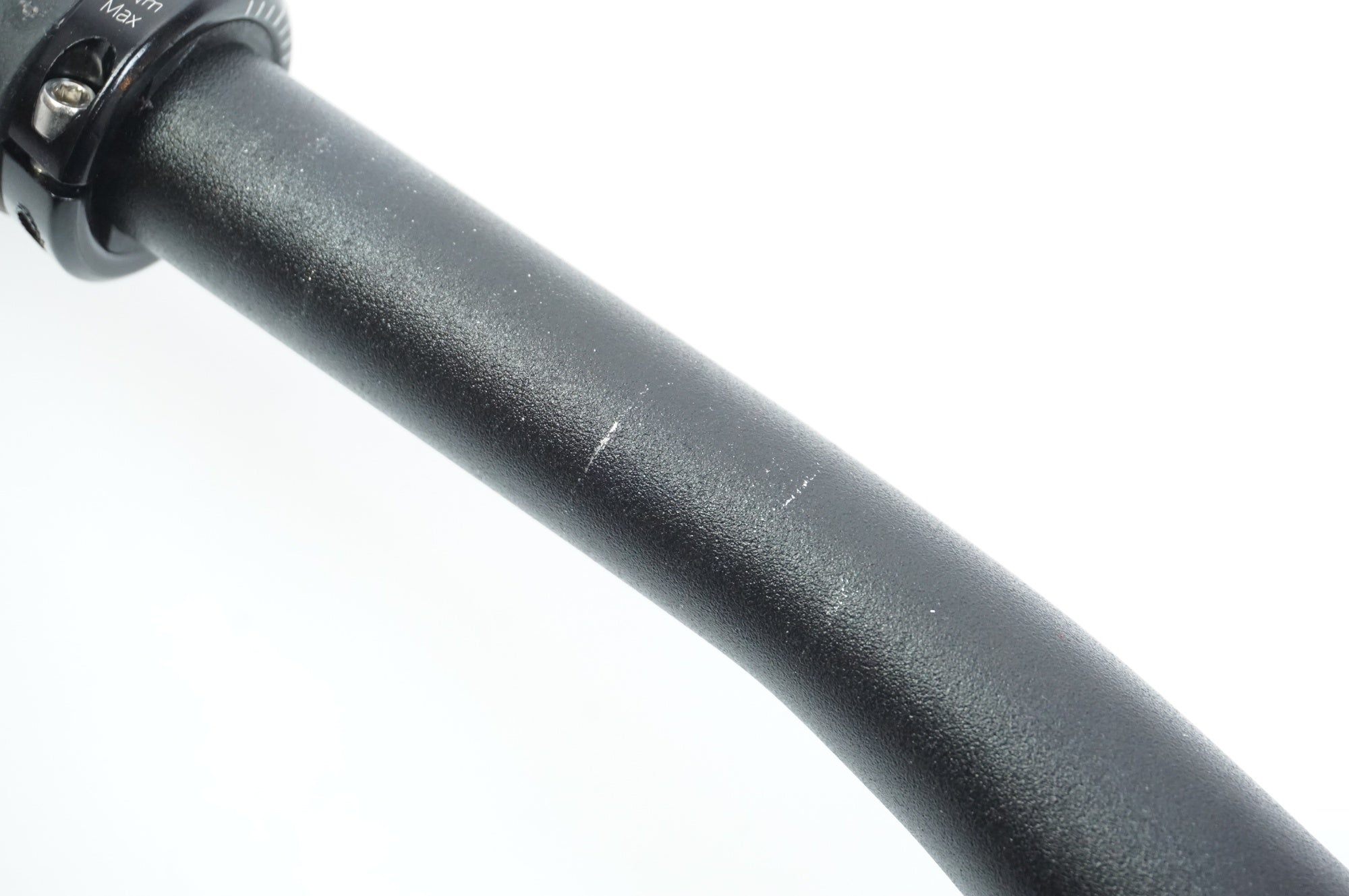 BONTRAGER 「ボントレガー」 ISOZONE φ31.8 660mm ハンドル / 中目黒店