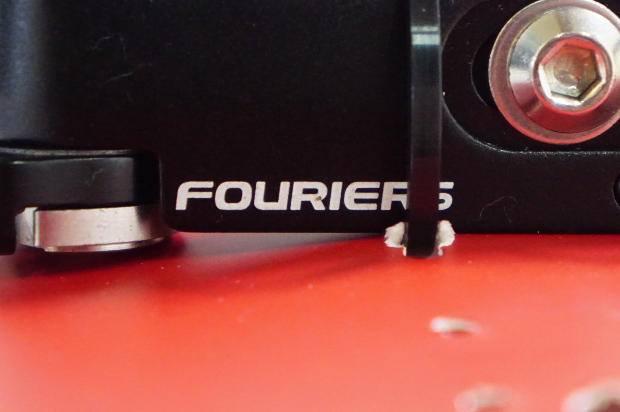 FOURIERS 「フォーリアーズ」 BR-S005 (GIANT PROPEL用) エアロVブレーキ / 熊谷本店