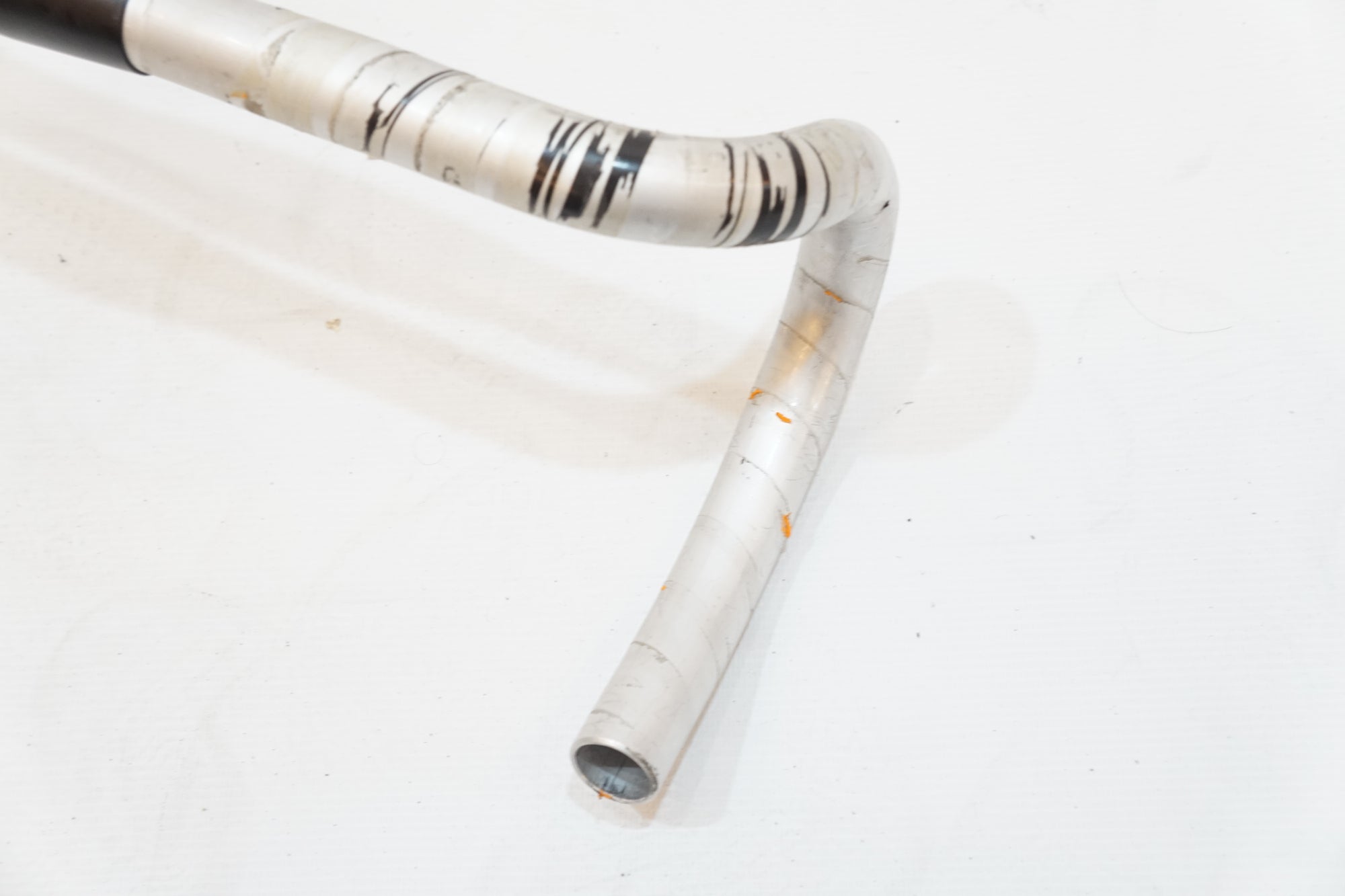 NITTO 「ニットー」 M101 420mm φ31.8 ハンドル / バイチャリ浦和ベース