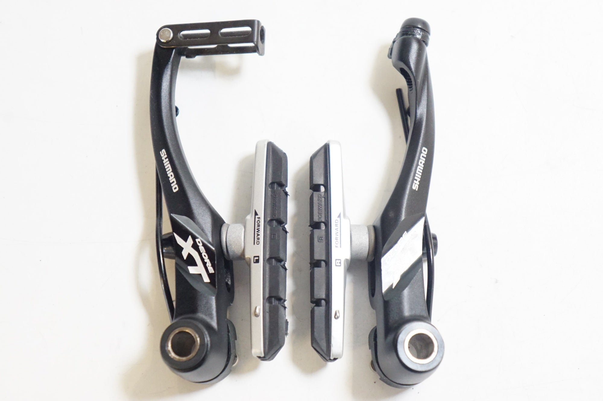 SHIMANO BR-T780 Vブレーキ Deore XT シルバー　1台分 SHIMANO 「シマノ」 DEORE XT BR-T780 (1ペア) Vブレーキキャリパー