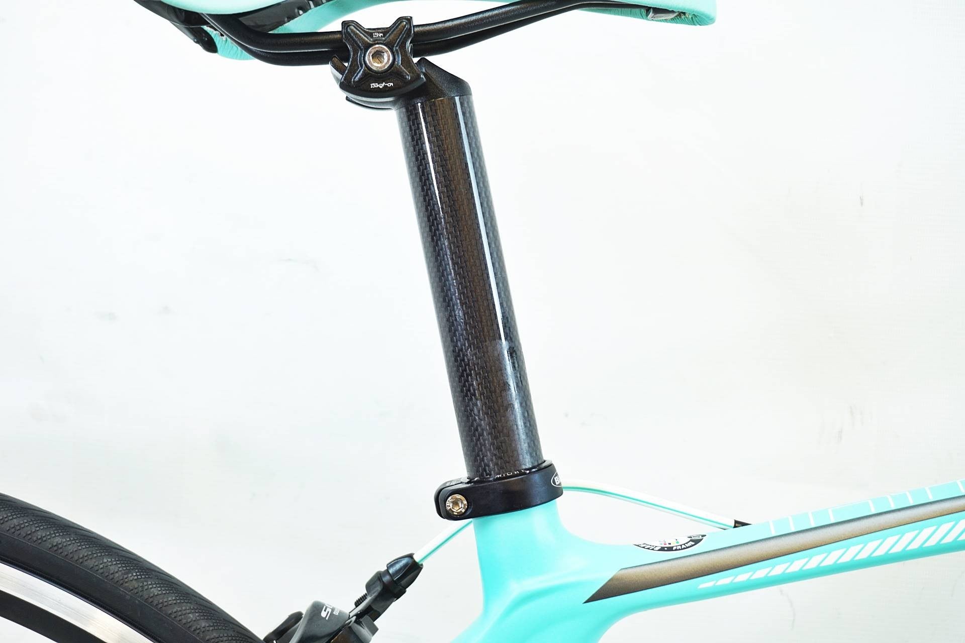 BIANCHI 「ビアンキ」 DAMA BIANCA INTENSO 105 2017年モデル ロードバイク / 有明ガーデン店