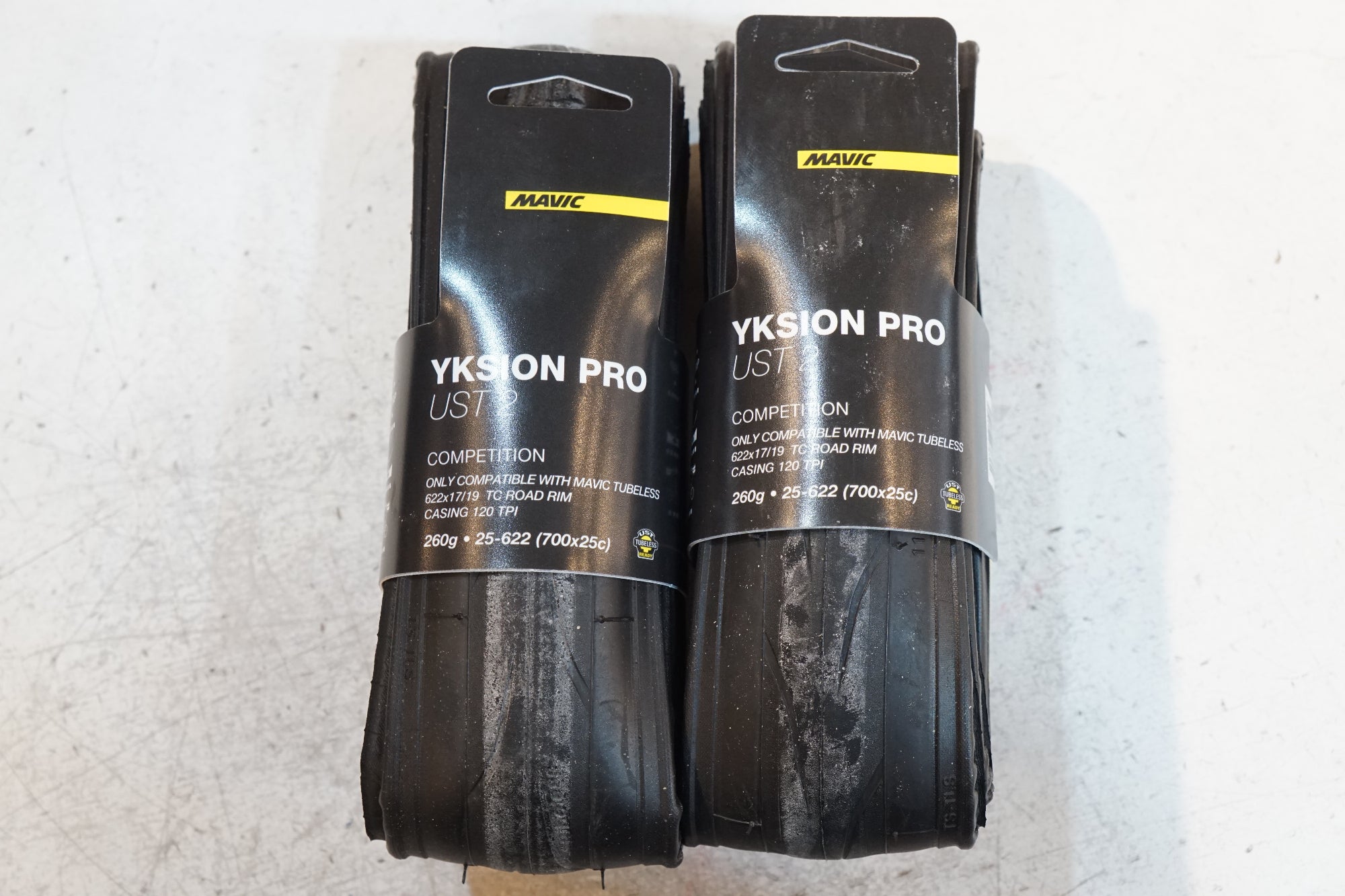 MAVIC 「マビック」 YKSION PRO UST 2 タイヤセット / バイチャリ浦和
