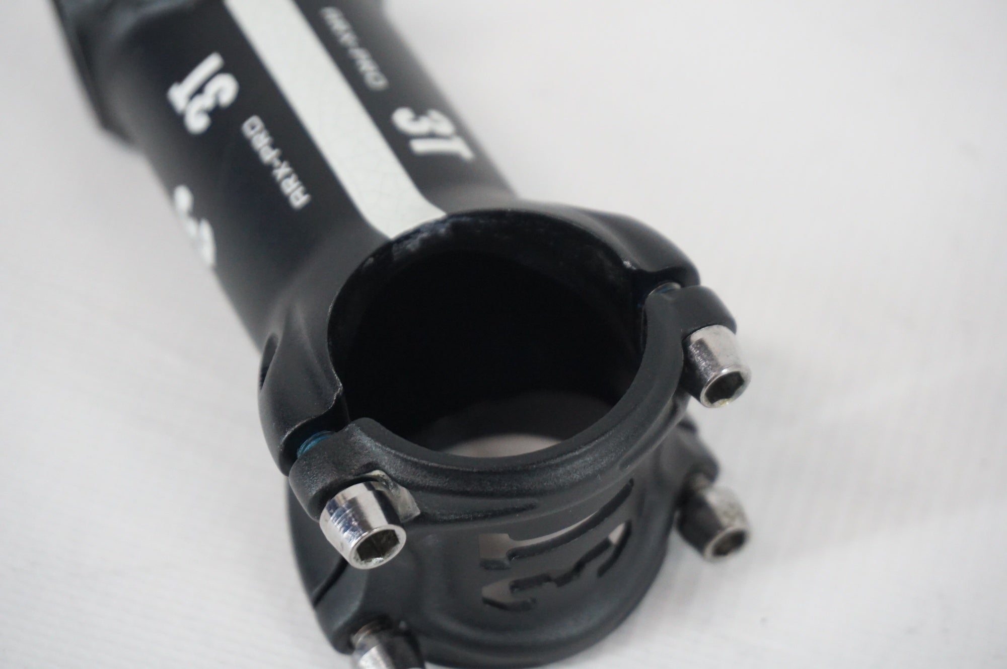 3T 「スリーティー」 ARX-PRO φ31.8 90mm ステム / 阪急塚口店