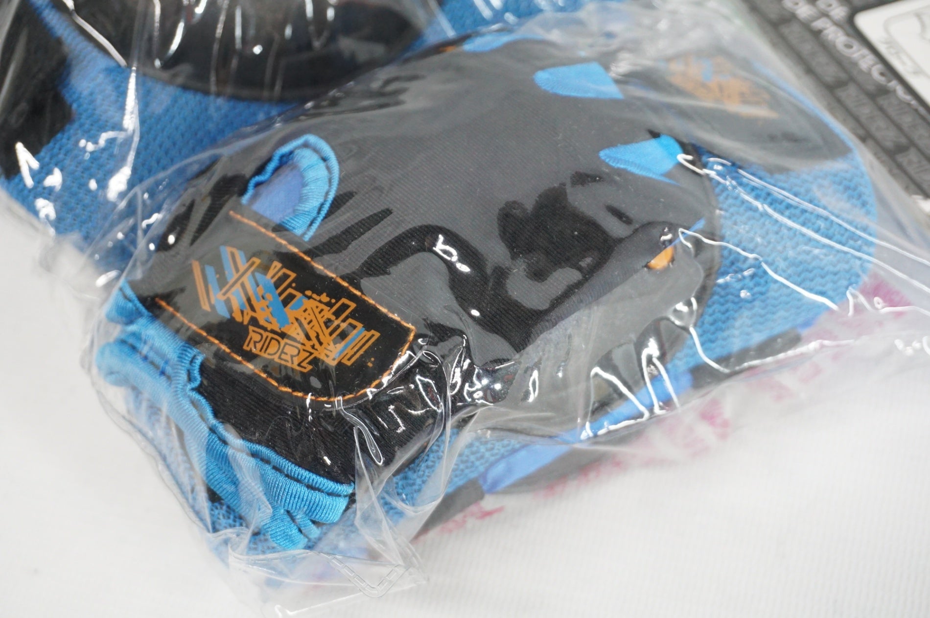 RIDEZ 「ライズ」 STREET SHRED BICYCLE SET 子供用 プロテクターセット / 阪急塚口店