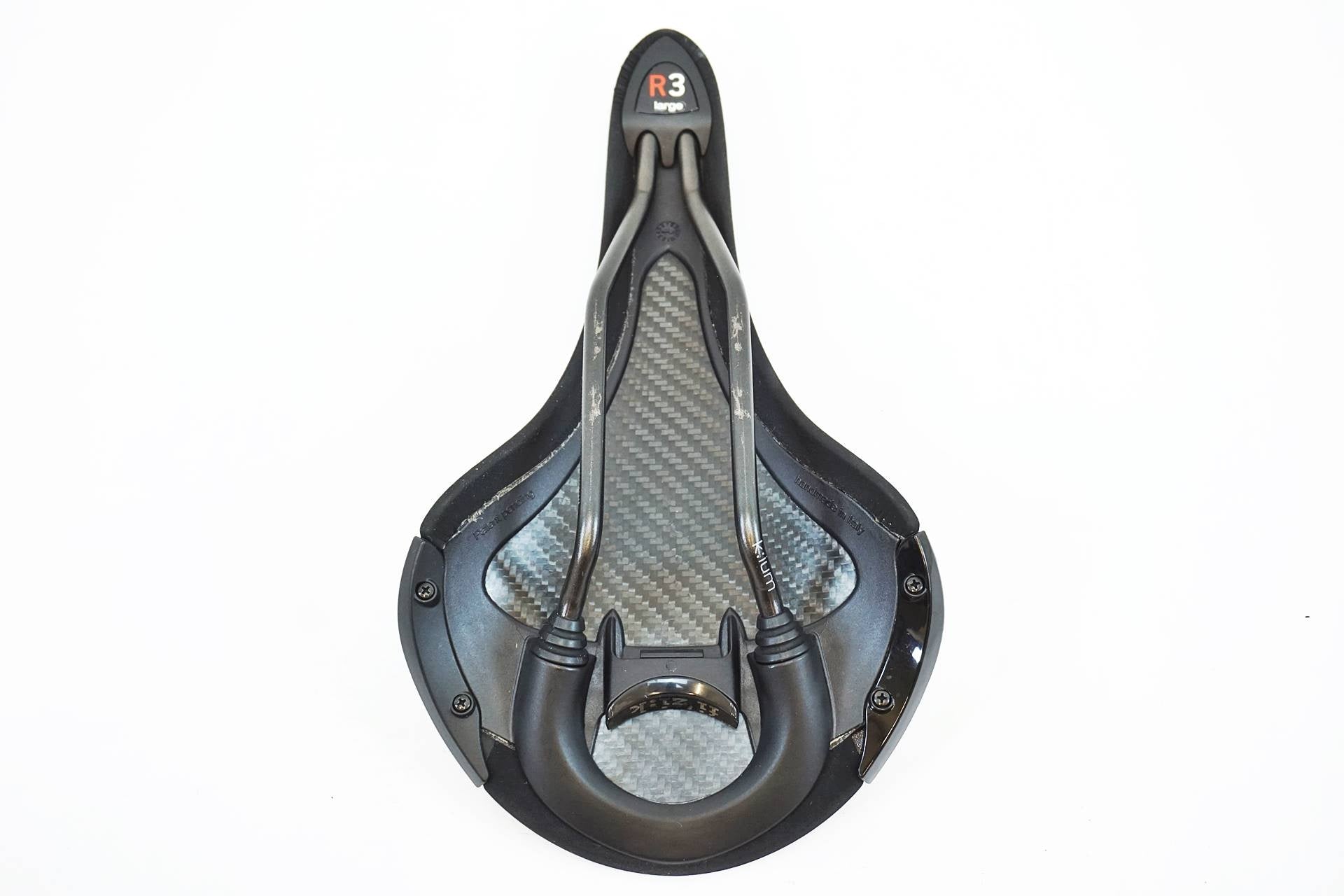 FIZIK 「フィジーク」 ALIANTE R3 サドル / 有明ガーデン店