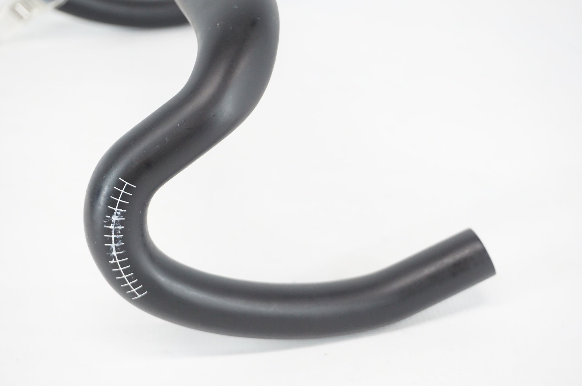 TOSEEK 「トーシーク」 カーボン Φ31.8 380mm ハンドル / 阪急塚口店