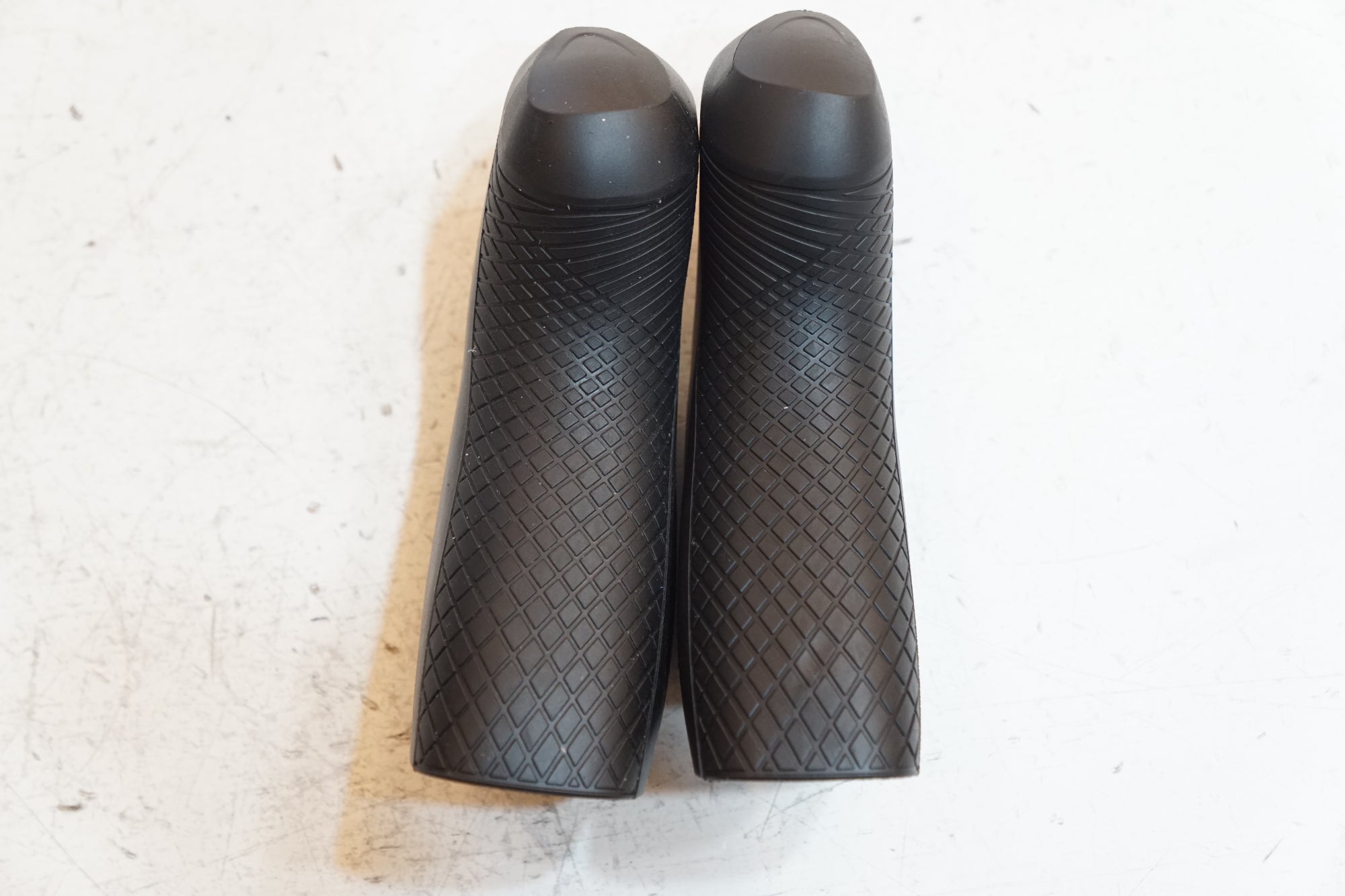 SHIMANO 「シマノ」 ST-R8050 BRACKET COVER ブラケットカバー / バイチャリ浦和ベース