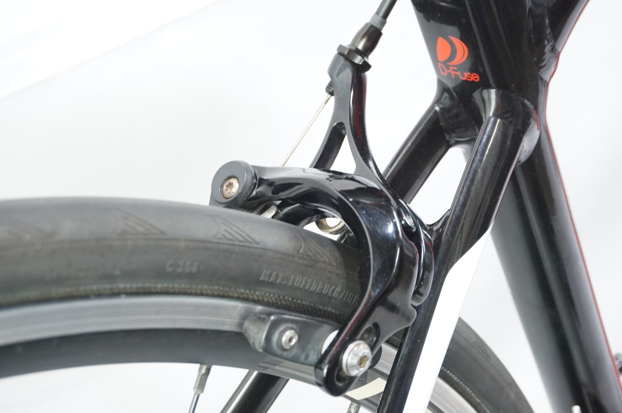 GIANT 「ジャイアント」 CONTEND SL1 2017年モデル ロードバイク / 中目黒店