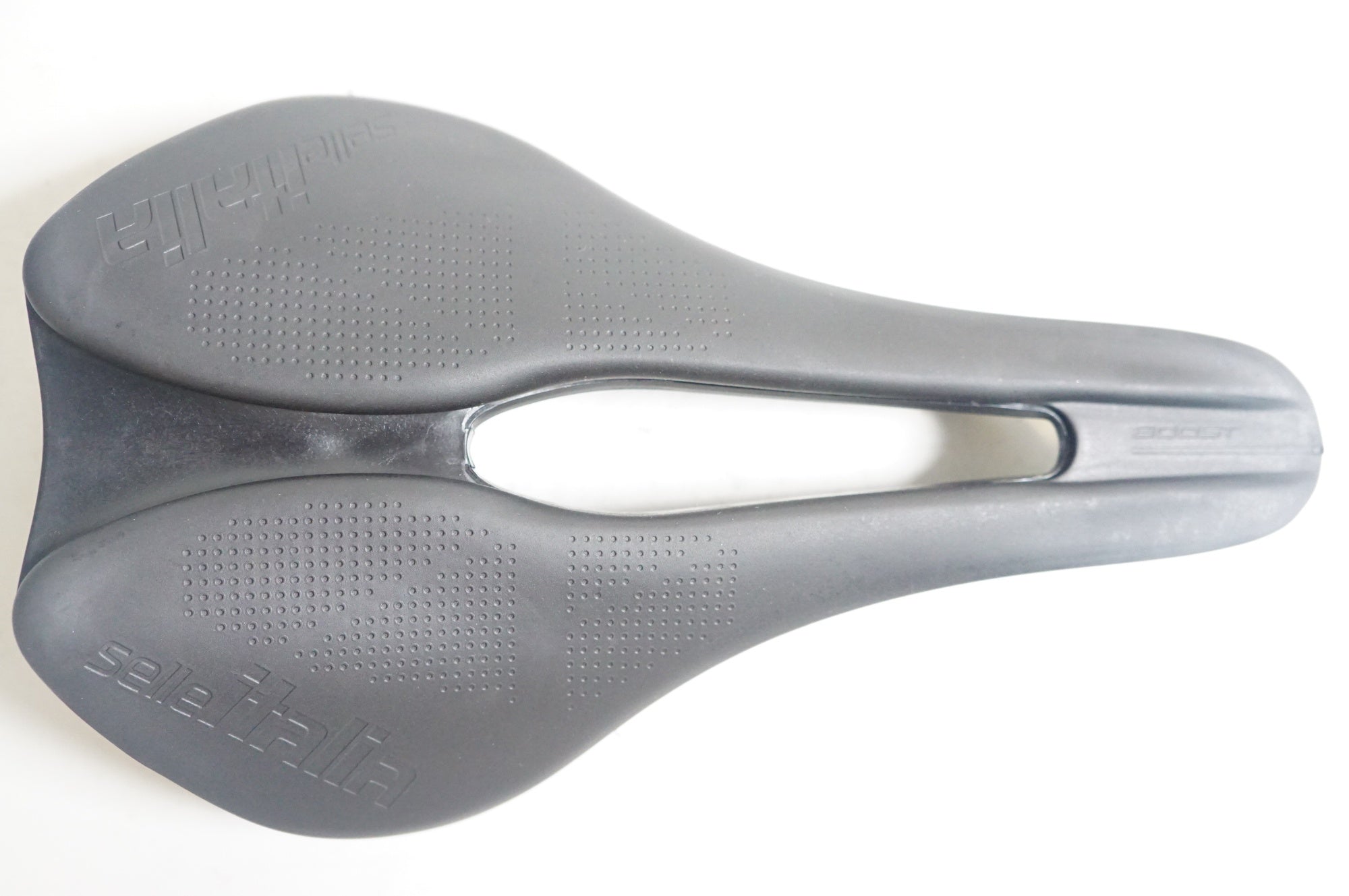 SELLE ITALIA 「セライタリア」 NOVUS BOOST EVO FEC ALLOY SUPERFLOW サドル / 熊谷本店