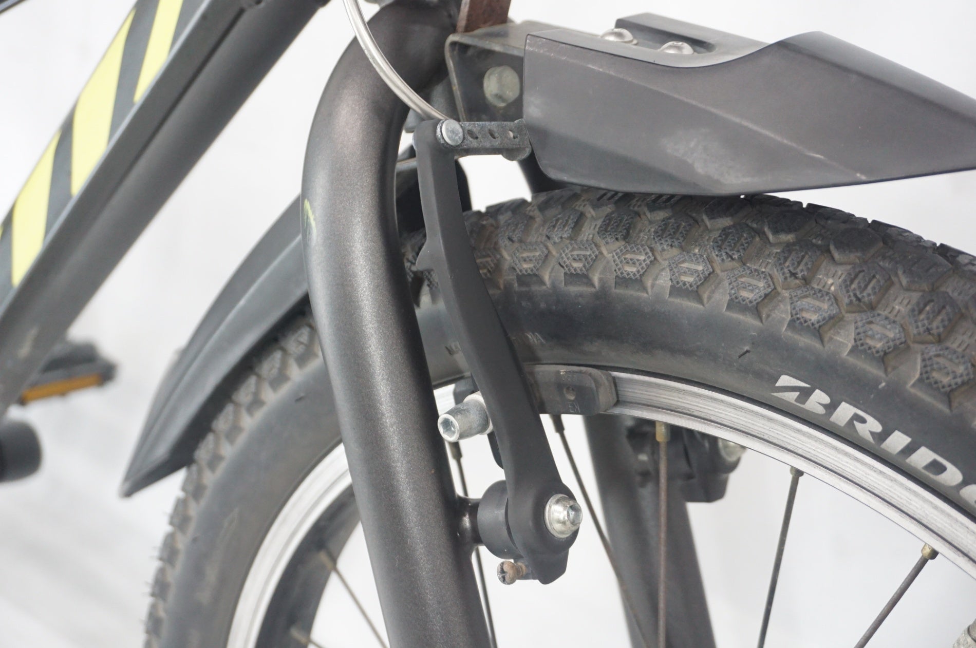 BRIDGESTONE 「ブリヂストン」 BWX STREET 2017年モデル 20インチ キッズバイク / 阪急塚口店