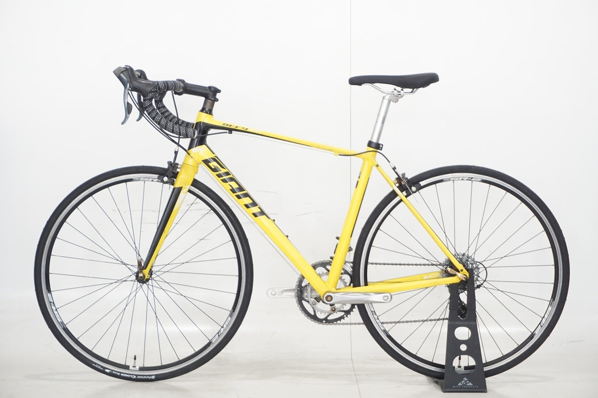 GIANT 「ジャイアント」 DEFY4 2015年モデル ロードバイク / 滋賀大津店