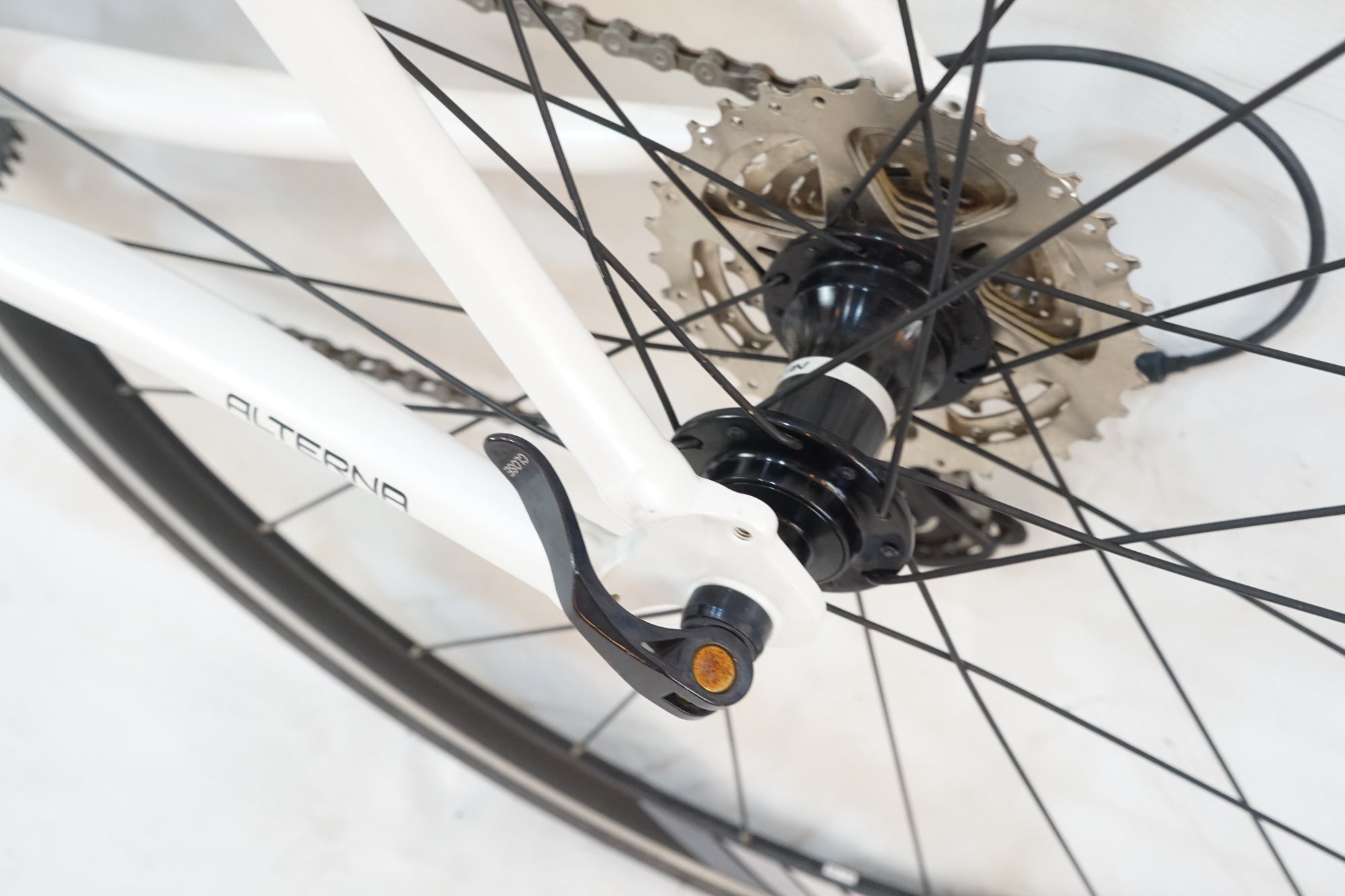 NESTO 「ネスト」 ALTERNA SORA 2021年モデル ロードバイク / バイチャリ浦和ベース