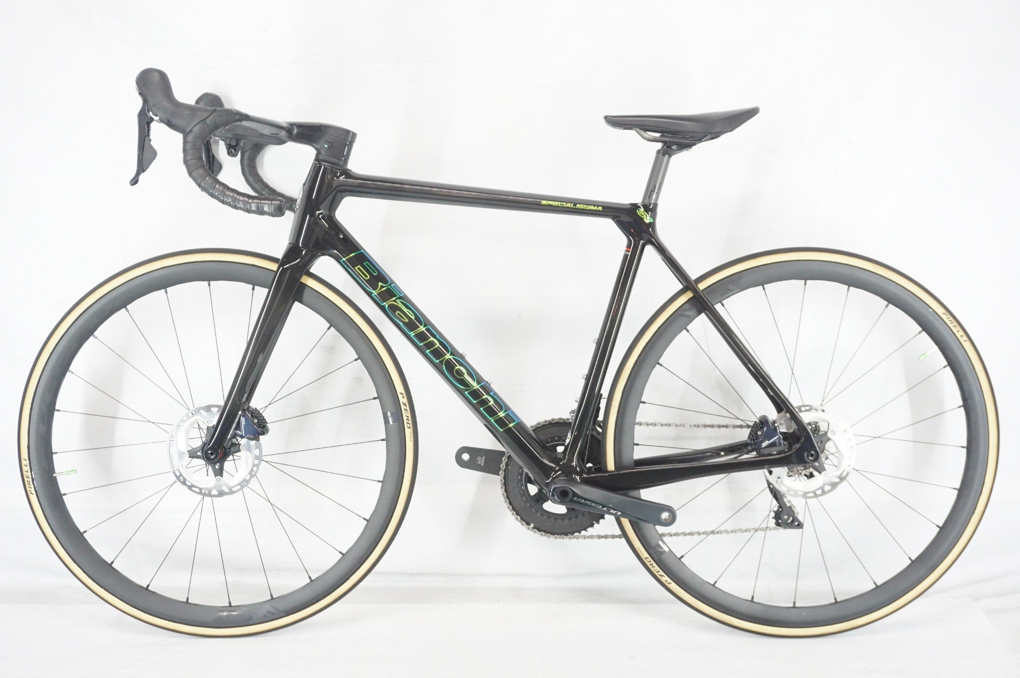 BIANCHI 「ビアンキ」 SPECIALISSIMA DISC 2022年モデル ロードバイク / 阪急塚口店