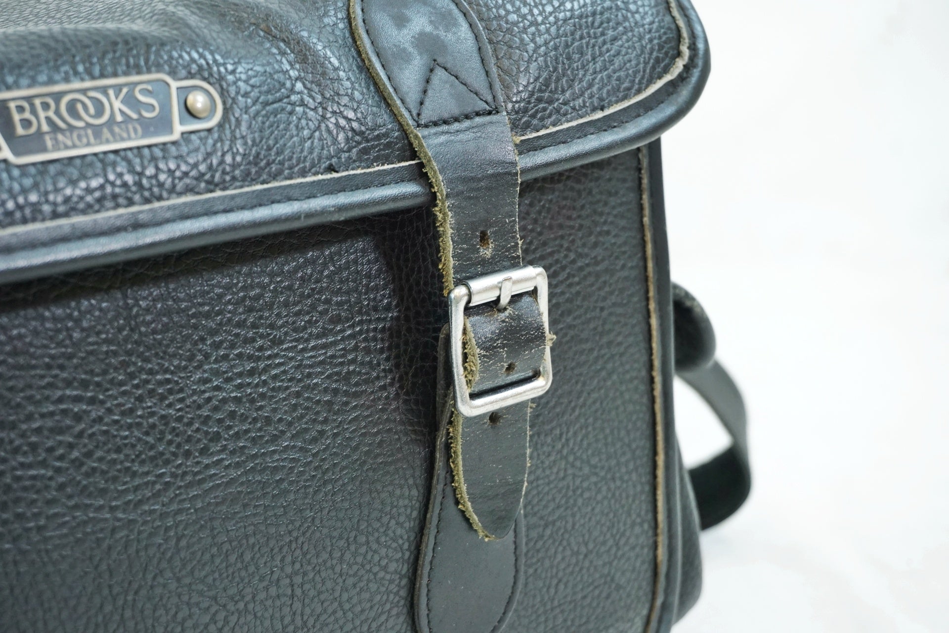BROOKS 「ブルックス」 GLENBROOK SADDLE HOLDALL サドルバック / 有明ガーデン店