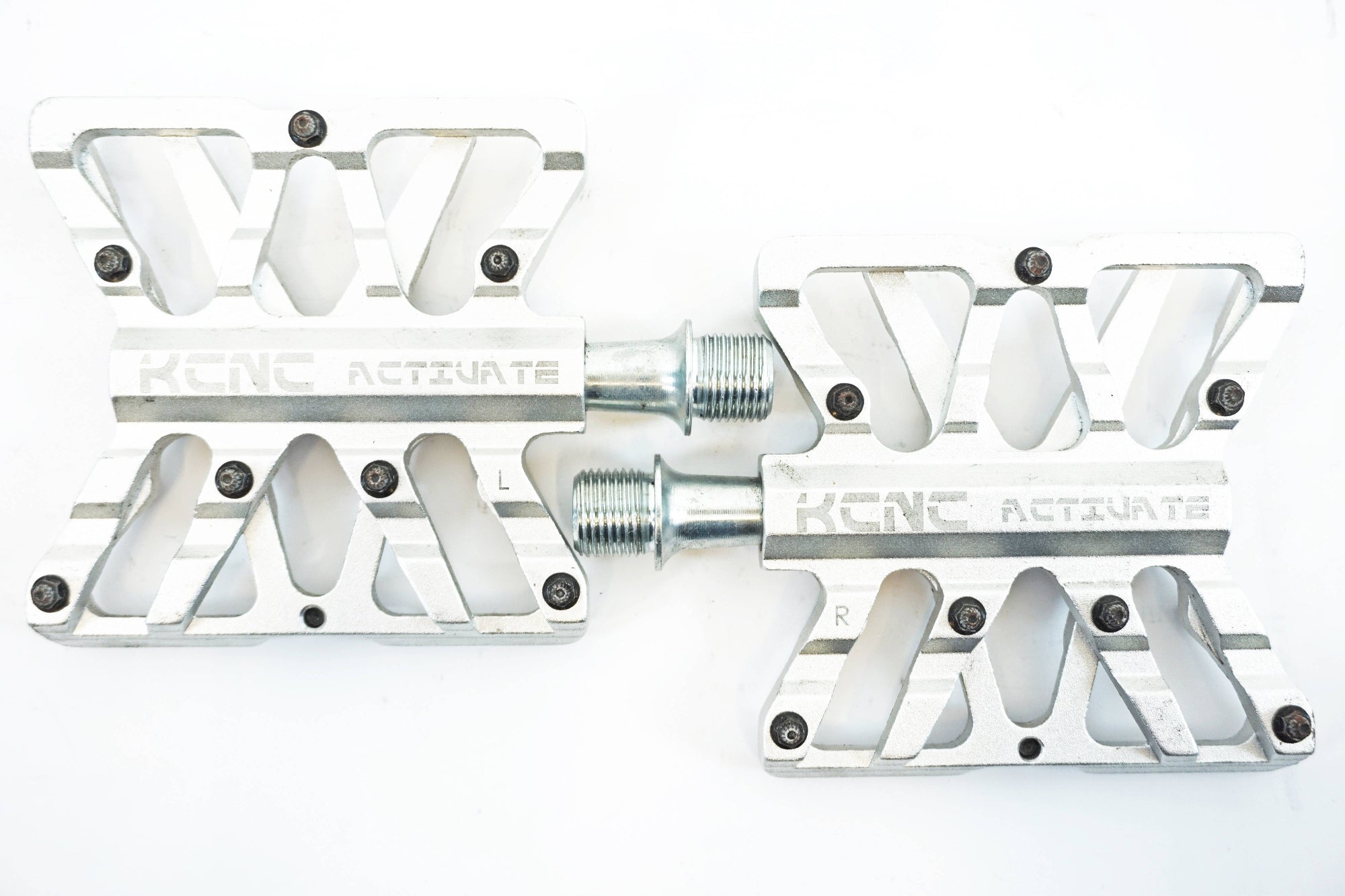 KCNC 「ケーシーエヌシー」 アクティベート KPED 12 CNC ペダル / 有明ガーデン店