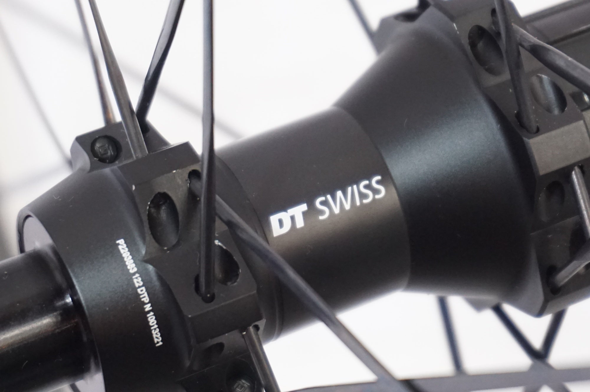 DT SWISS 「ディーティースイス」 P1800 SPLINE シマノ11速 ホイールセット / 世田谷店