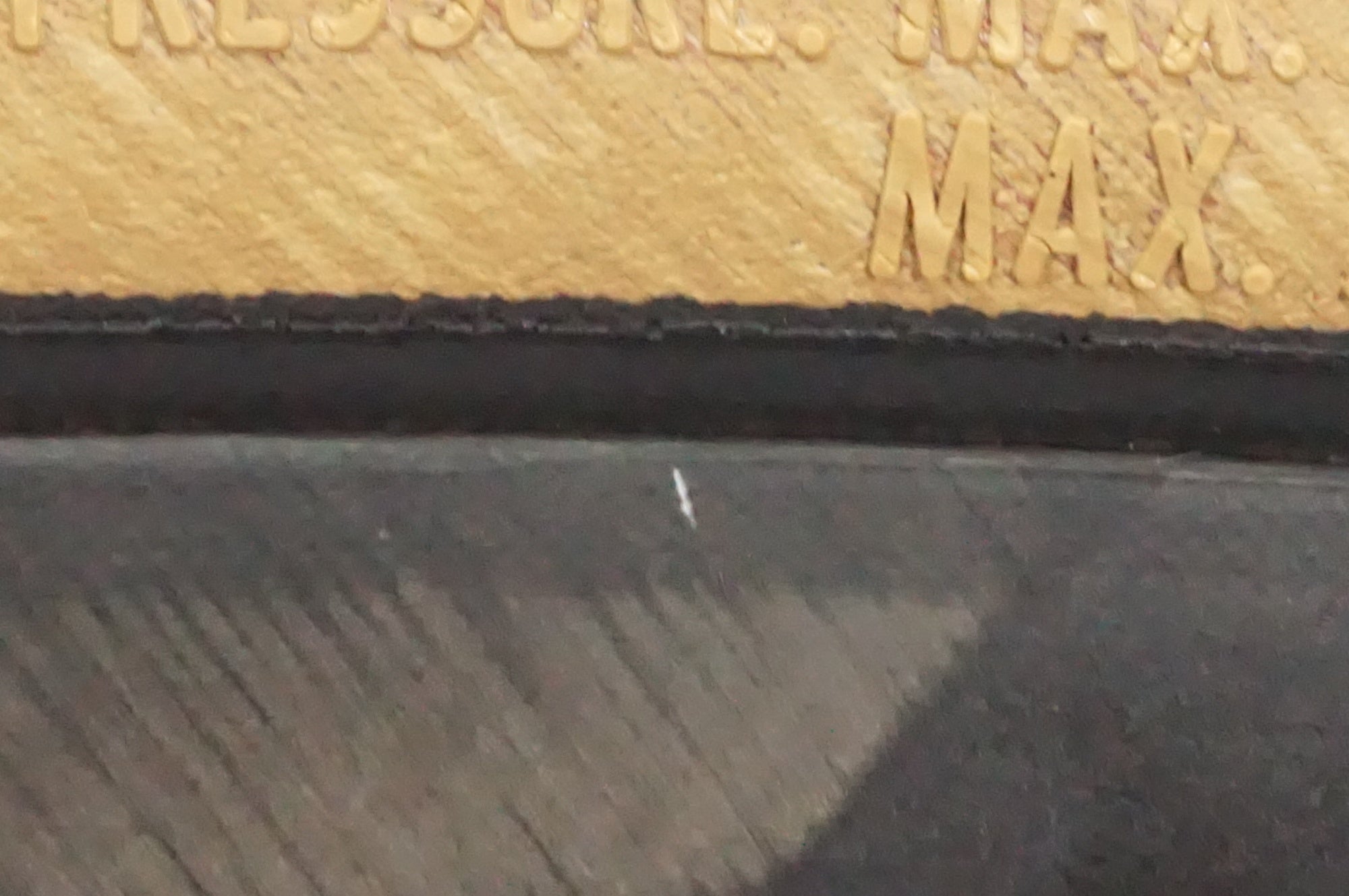 MAVIC 「マヴィック」 COSMIC SLR 65 DISC シマノ11速 ホイールセット / AKIBA店