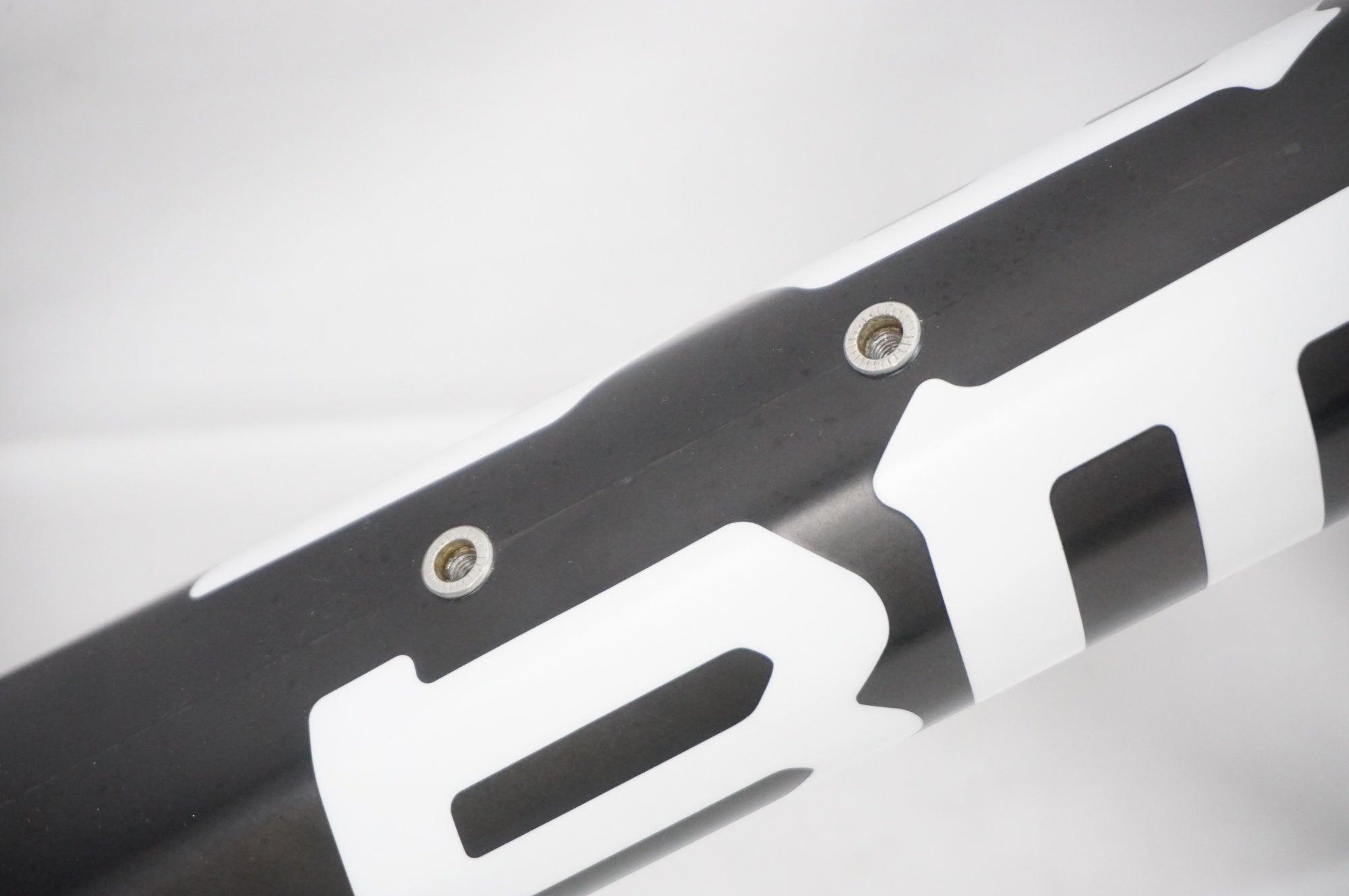 BMC 「ビーエムシー」 CROSSMACHINE CX01 2017年モデル フレームセット / AKIBA店