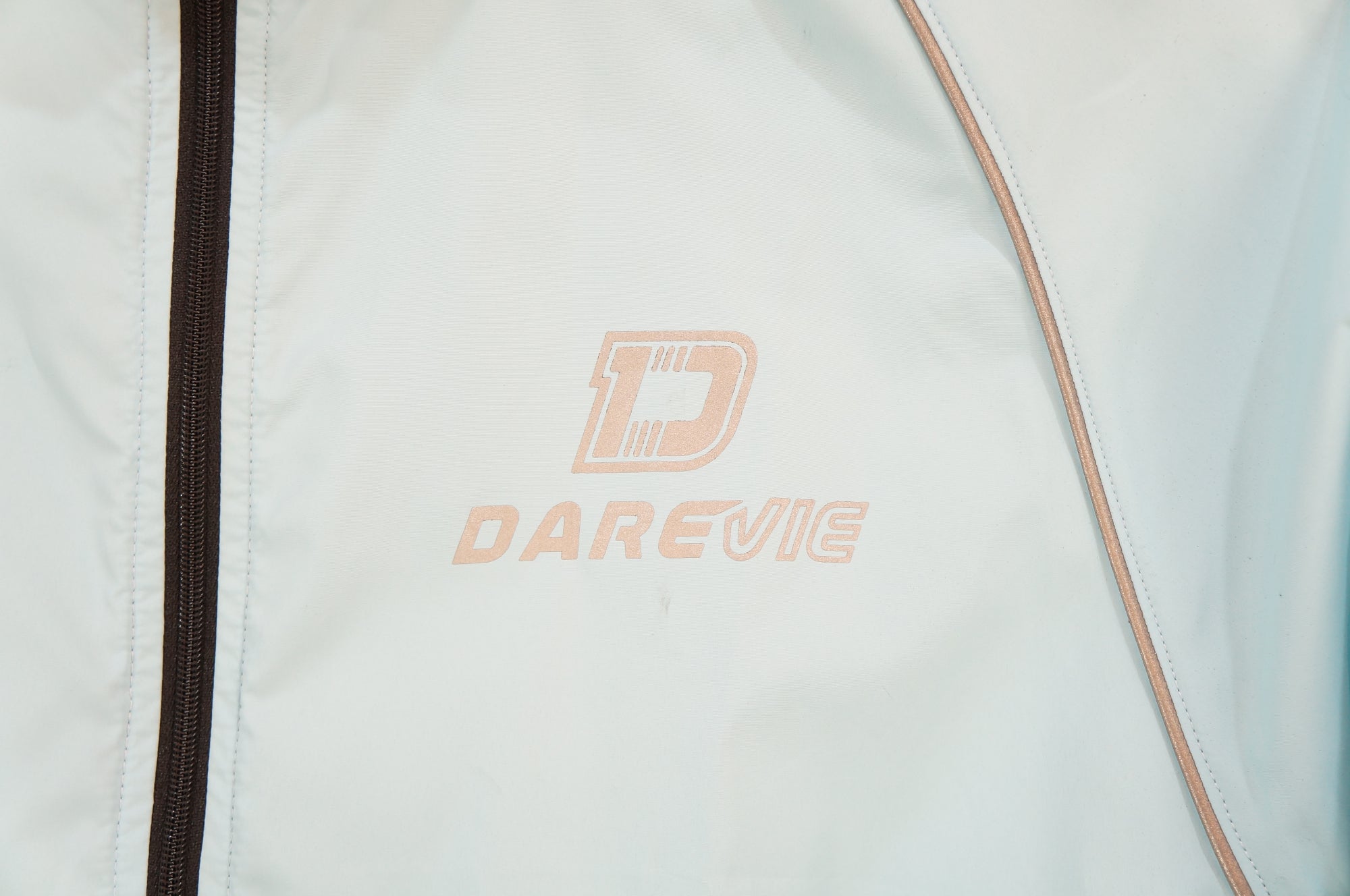 DAREVIE 「ダレビー」 Lサイズ ジャージ / バイチャリ浦和ベース