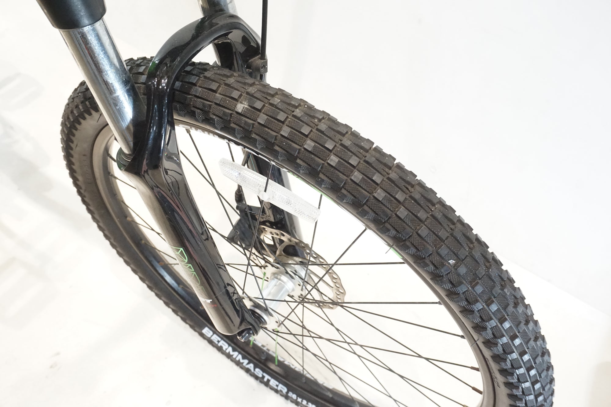 MONGOOSE 「マングース」 FIREBALL 2018年モデル 26インチ マウンテンバイク / 横浜戸塚店