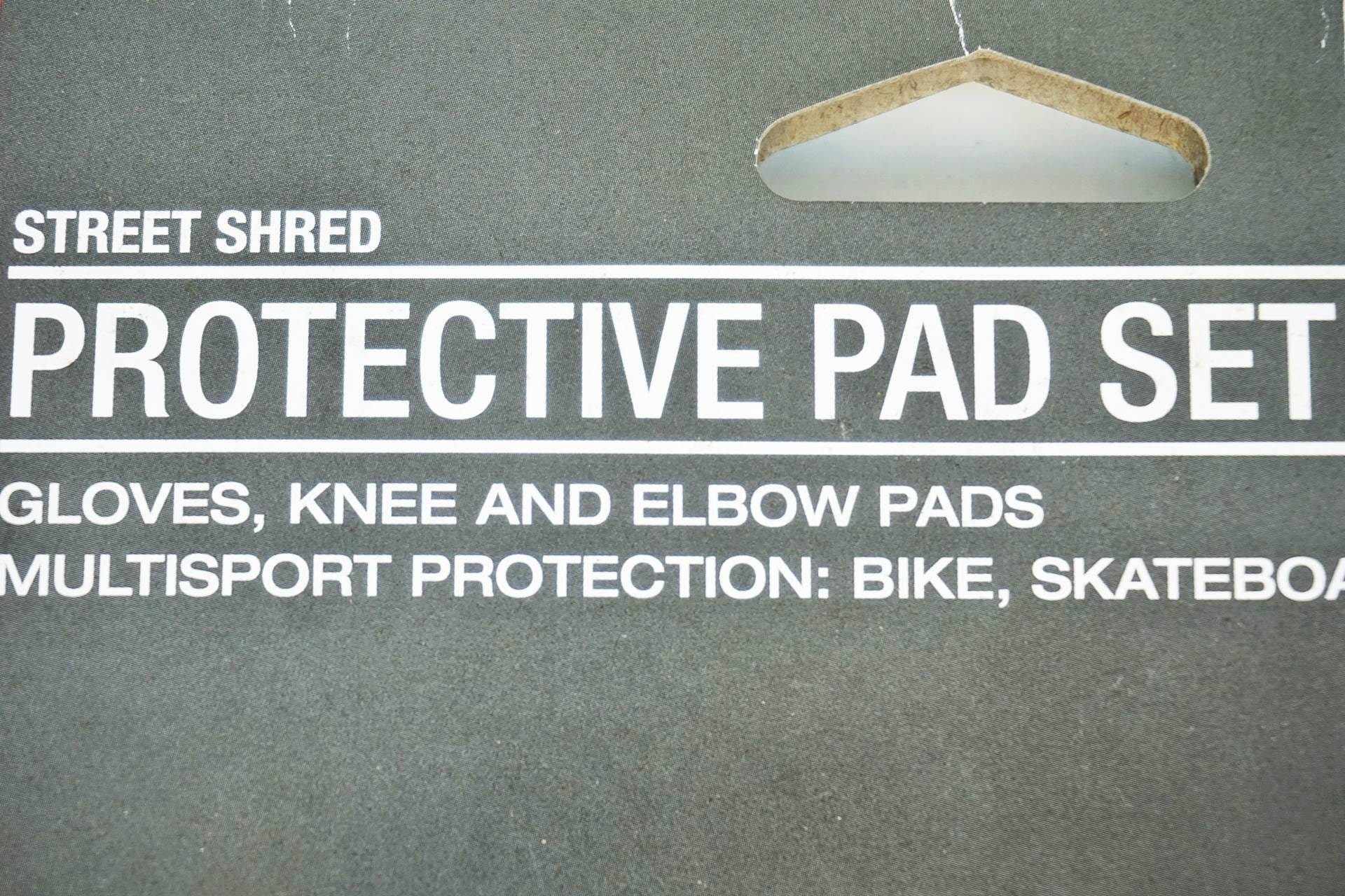 BELL 「ベル」 PROTECTIVE PAD SET プロテクターセット / 有明ガーデン店