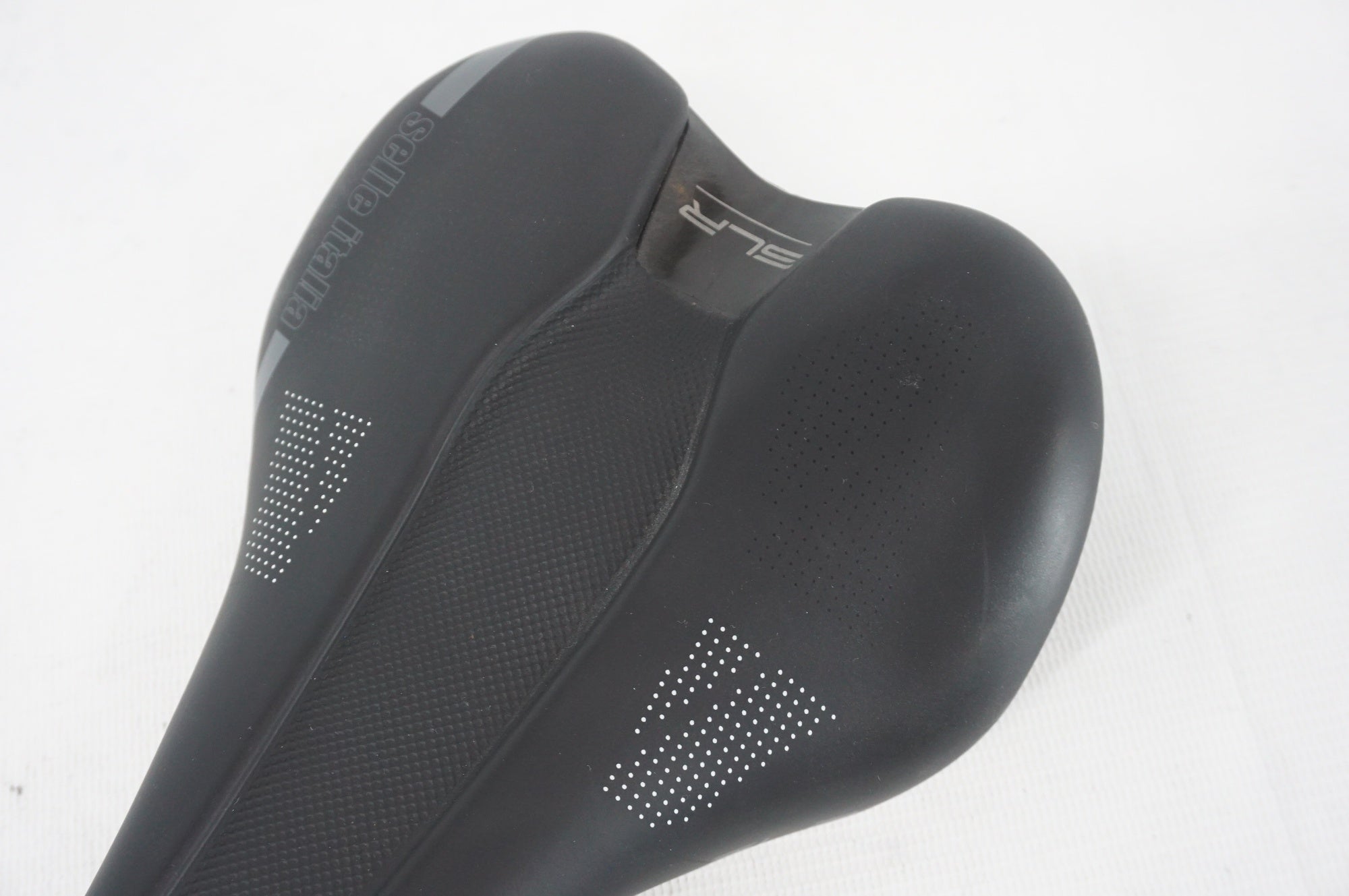 SELLE ITALIA 「セライタリア」 SLR BOOST TM MN サドル / 阪急塚口店