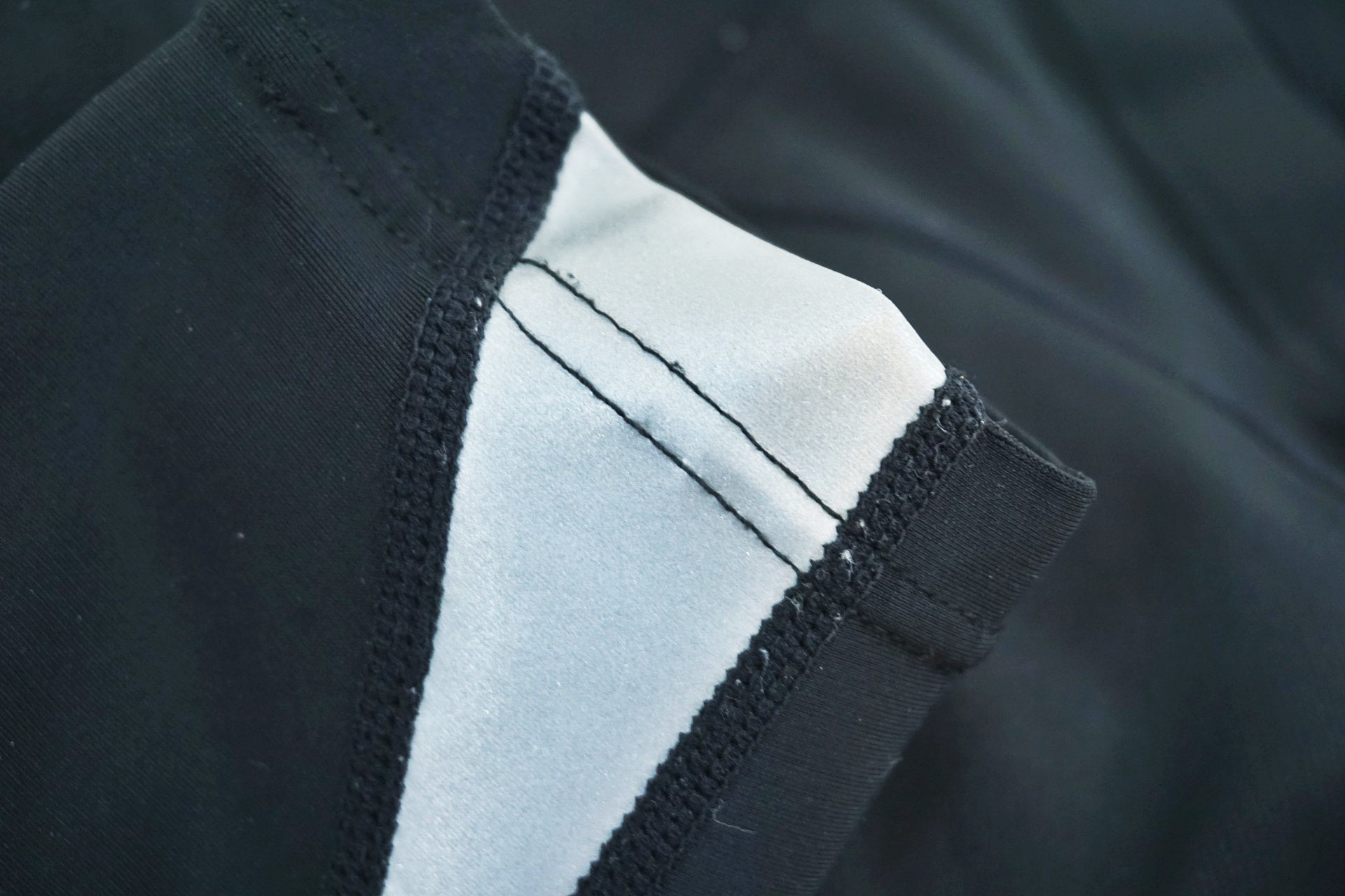 PEARL IZUMI 「パールイズミ」 3D NEO PLUS Sサイズ ビブショーツ / 有明ガーデン店