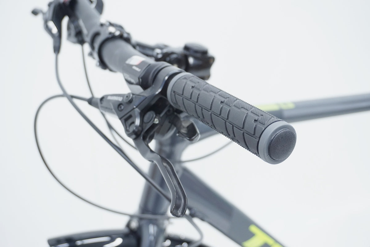 TREK 「トレック」 ZEKTOR3 2018年モデル クロスバイク / 京都八幡店