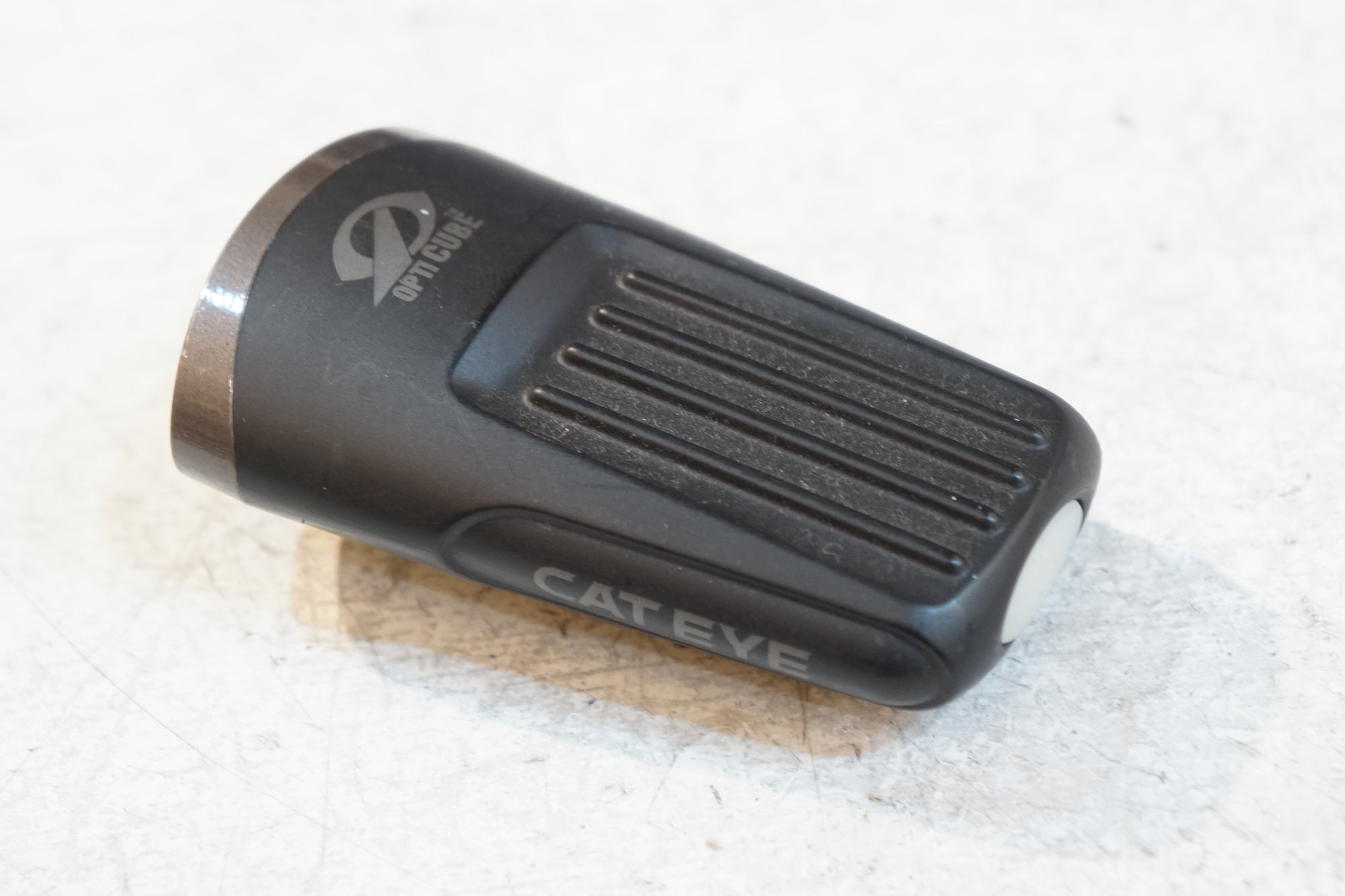 CATEYE 「キャットアイ」 HL-EL620RC フロントライト / バイチャリ浦和ベース