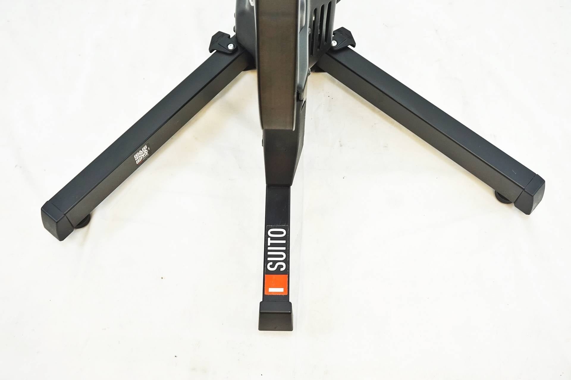 ELITE 「エリート」 SUITO スマートトレーナー / 有明ガーデン店