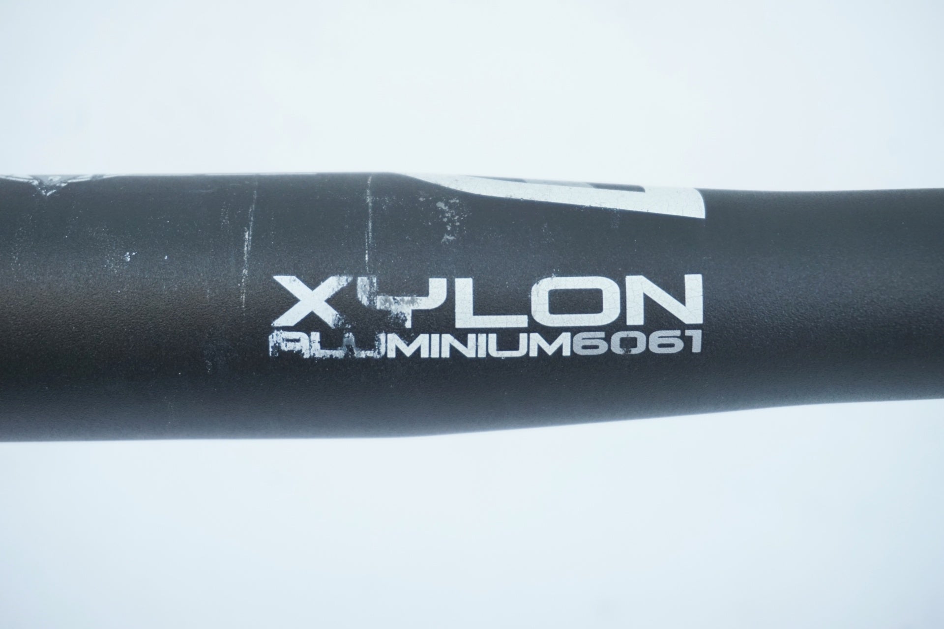 MOST 「モスト」 XYLON 420mm Φ31.8 ハンドル / 有明ガーデン店