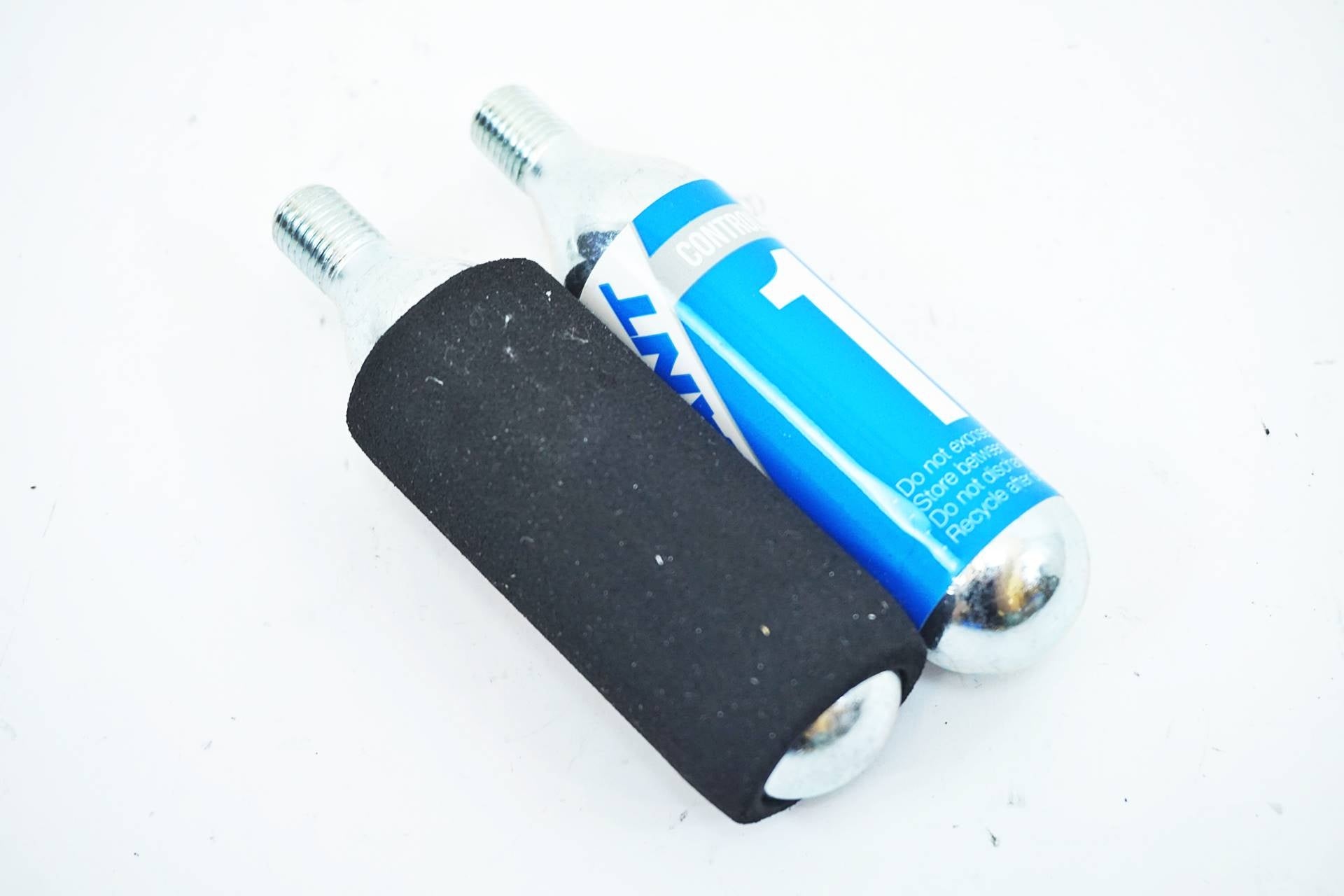 GIANT 「ジャイアント」 CONTROL BLAST CO2 カートリッジ / 有明ガーデン店