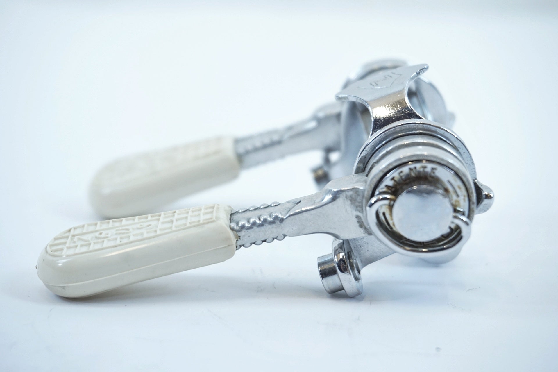 ZEUS 「ゼウス」 ダブルレバー / 有明ガーデン店