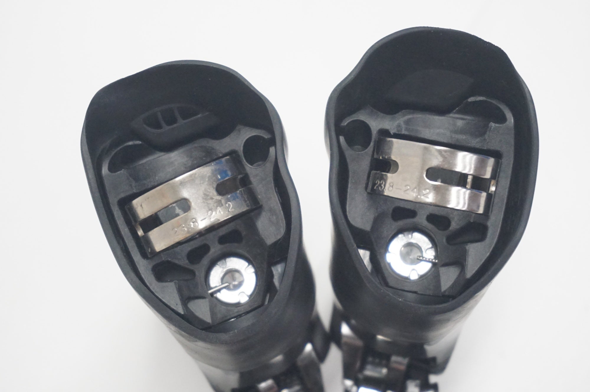 SHIMANO 「シマノ」 ULTEGRA ST-6800 デュアルコントロールレバー / 福岡店