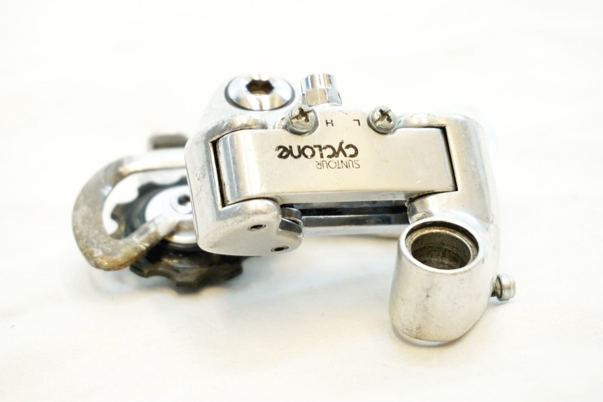 SUNTOUR 「サンツアー」 CYCLONE 7S リアディレイラー / 有明ガーデン店