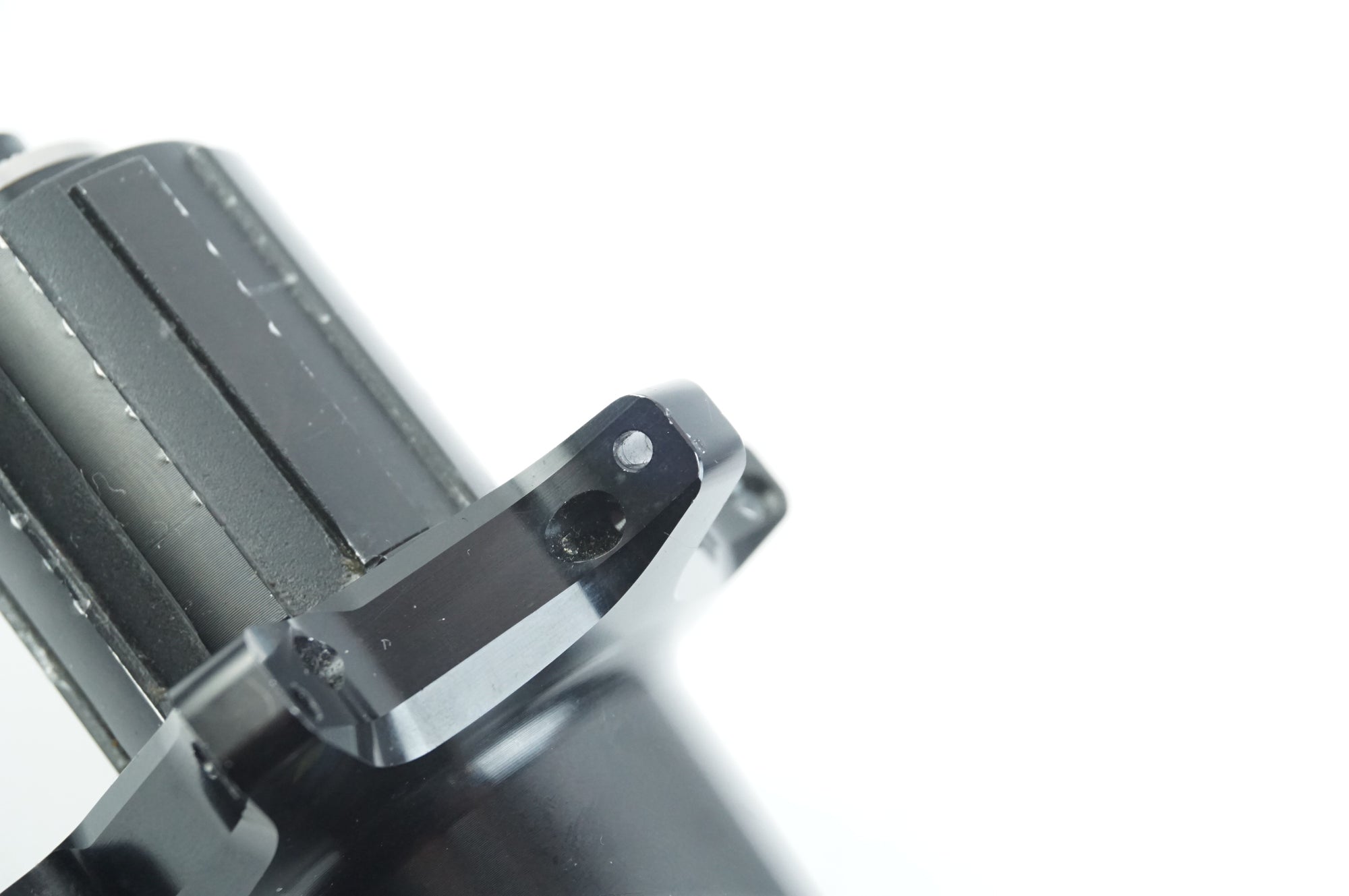 ZIPP 「ジップ」 404 FIRECREST シマノ11速 リアハブ / 中目黒店