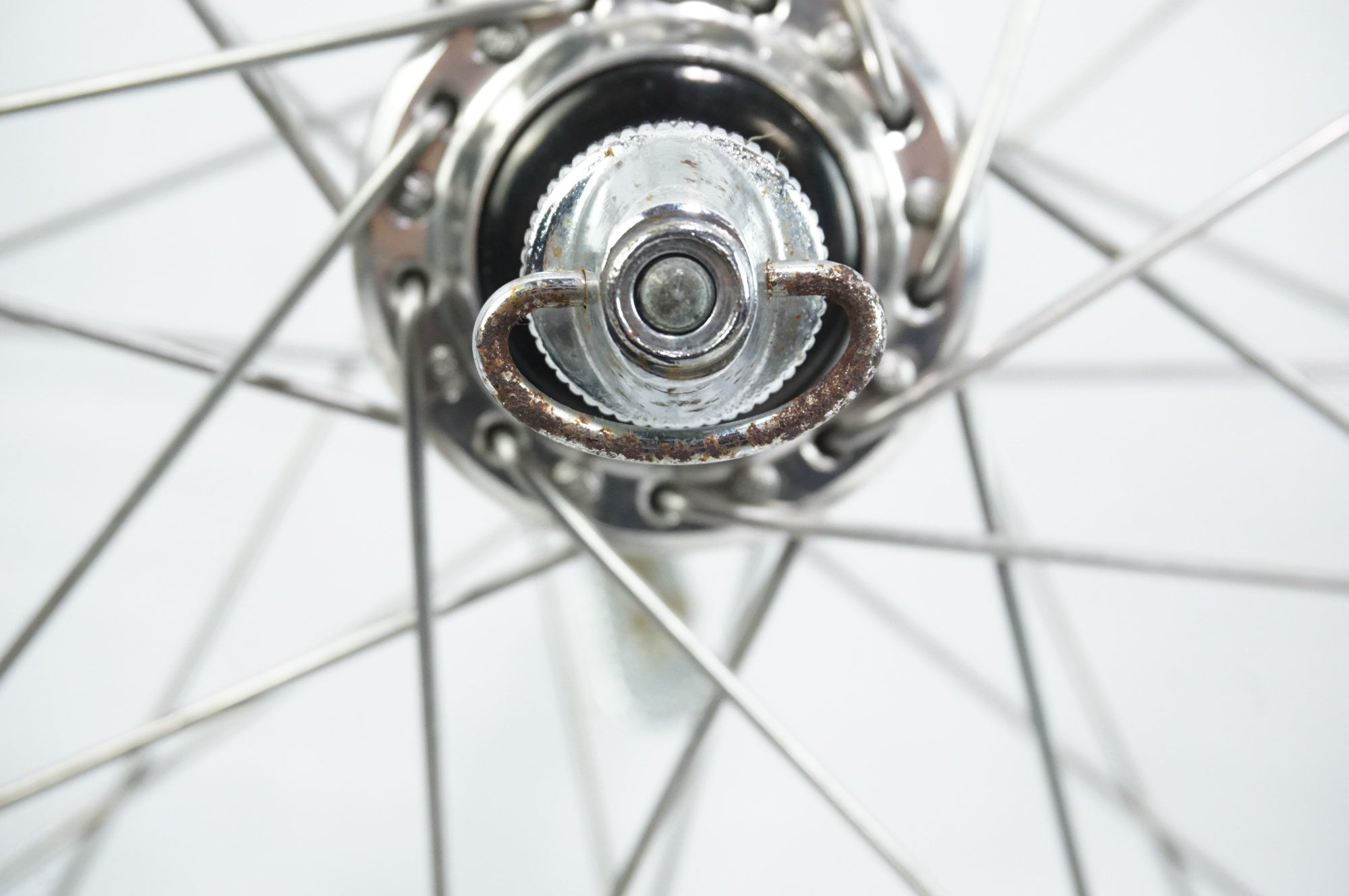 SUNTOUR 「サンツアー」 SUPERBE PRO BH-1500 / CAMPAGNOLO LAMBDA AERO ボスフリー ホイールセット / 中目黒店