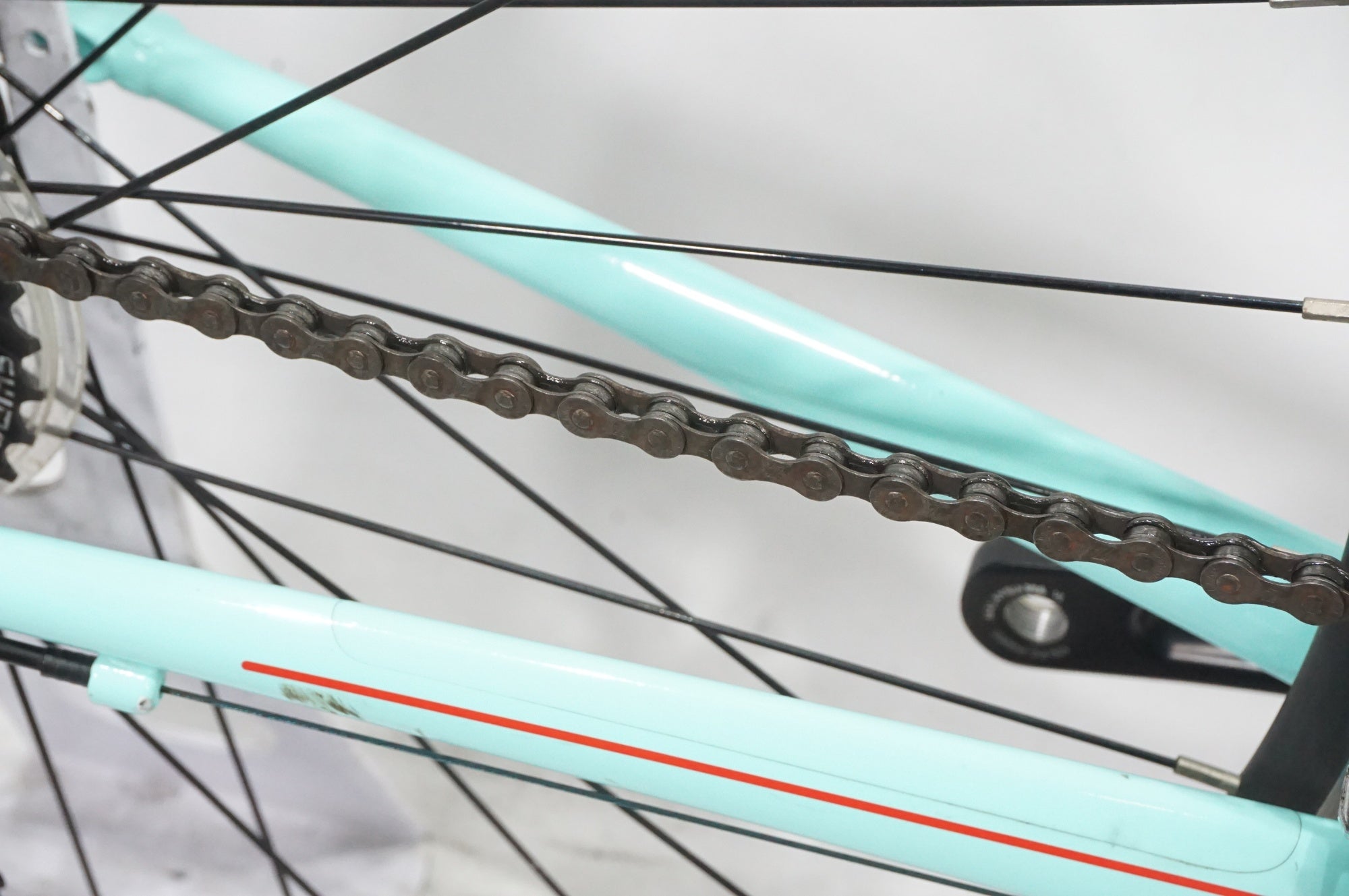 BIANCHI 「ビアンキ」 BERGAMO 2025年モデル ロードバイク / AKIBA店