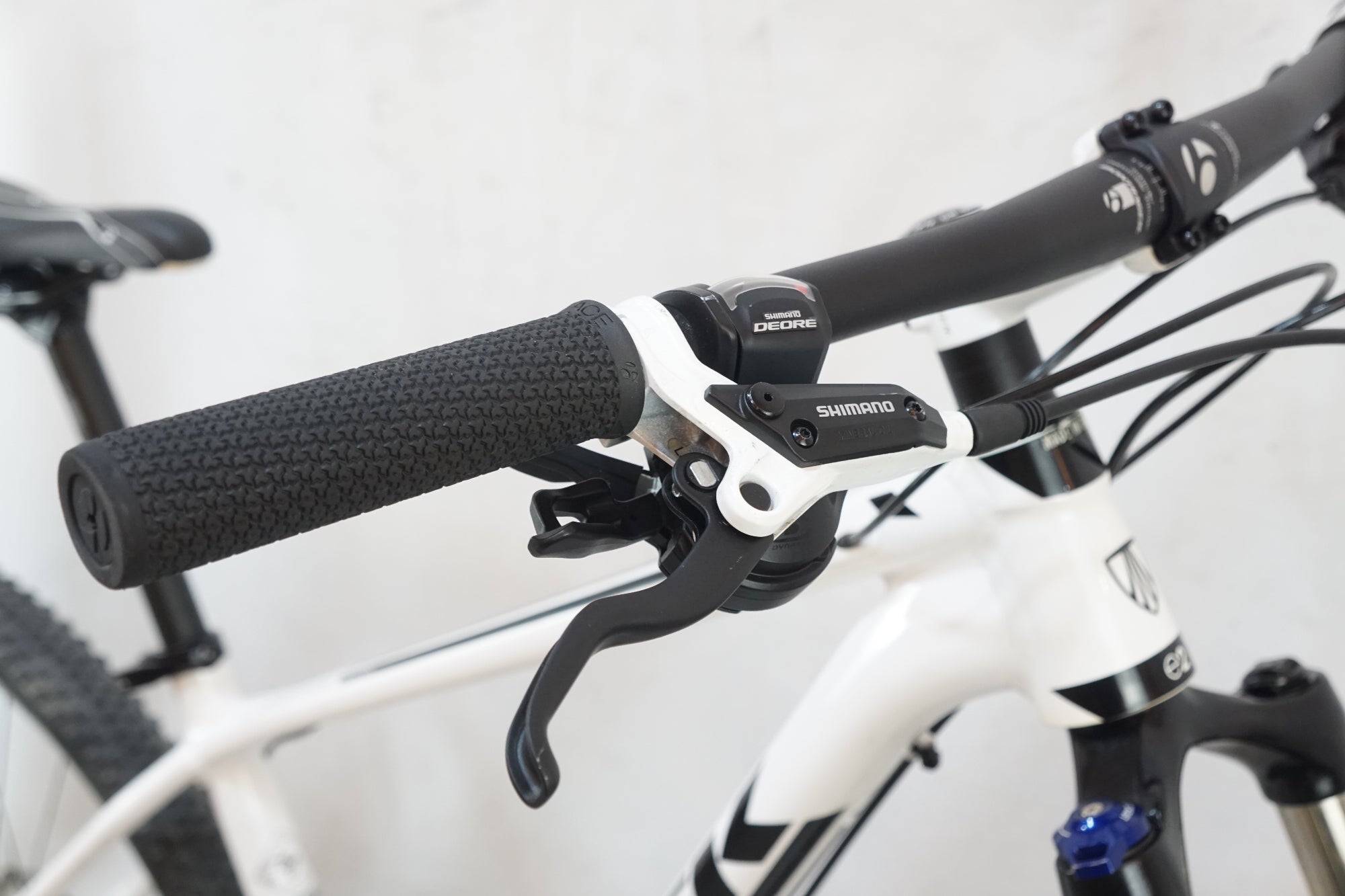 TREK 「トレック」 SUPERFLY 5 2014年モデル マウンテンバイク / バイチャリ浦和ベース